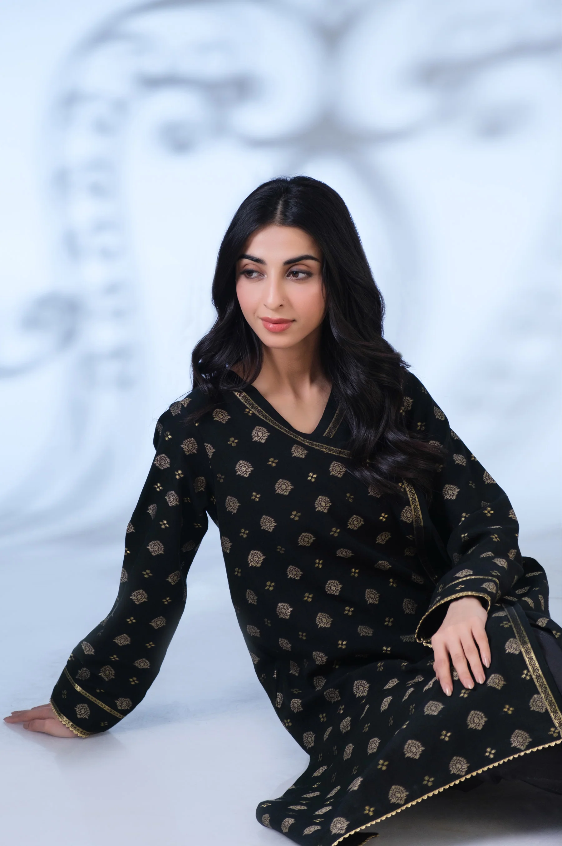 Stitched 1 Piece Jacquard Shirt - Image 3