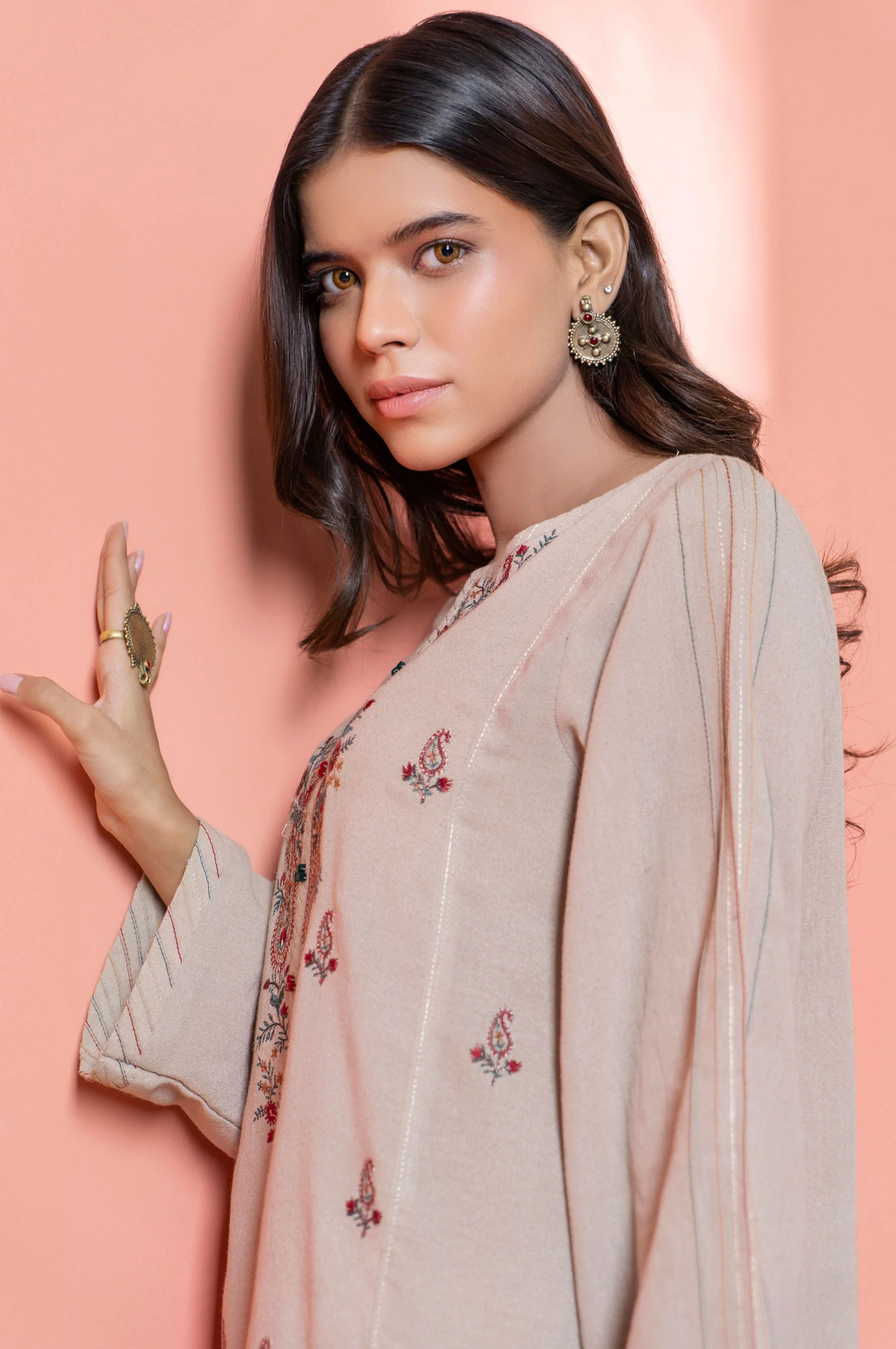 Stitched 1 Piece Embroidered Karandi Shirt - Image 5