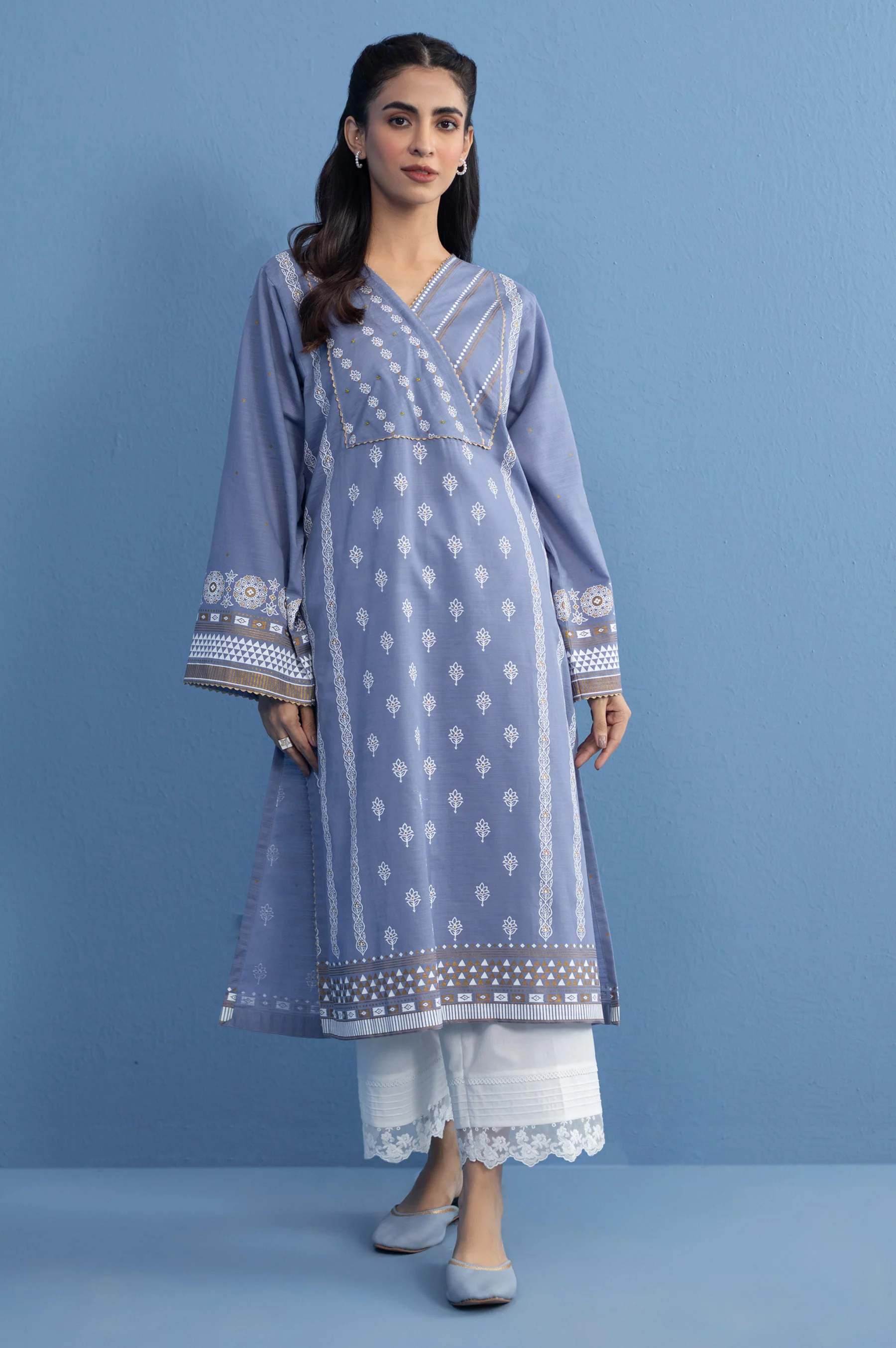 Stitched 1 Piece Paste Printed Khaddar Shirt - Image 3