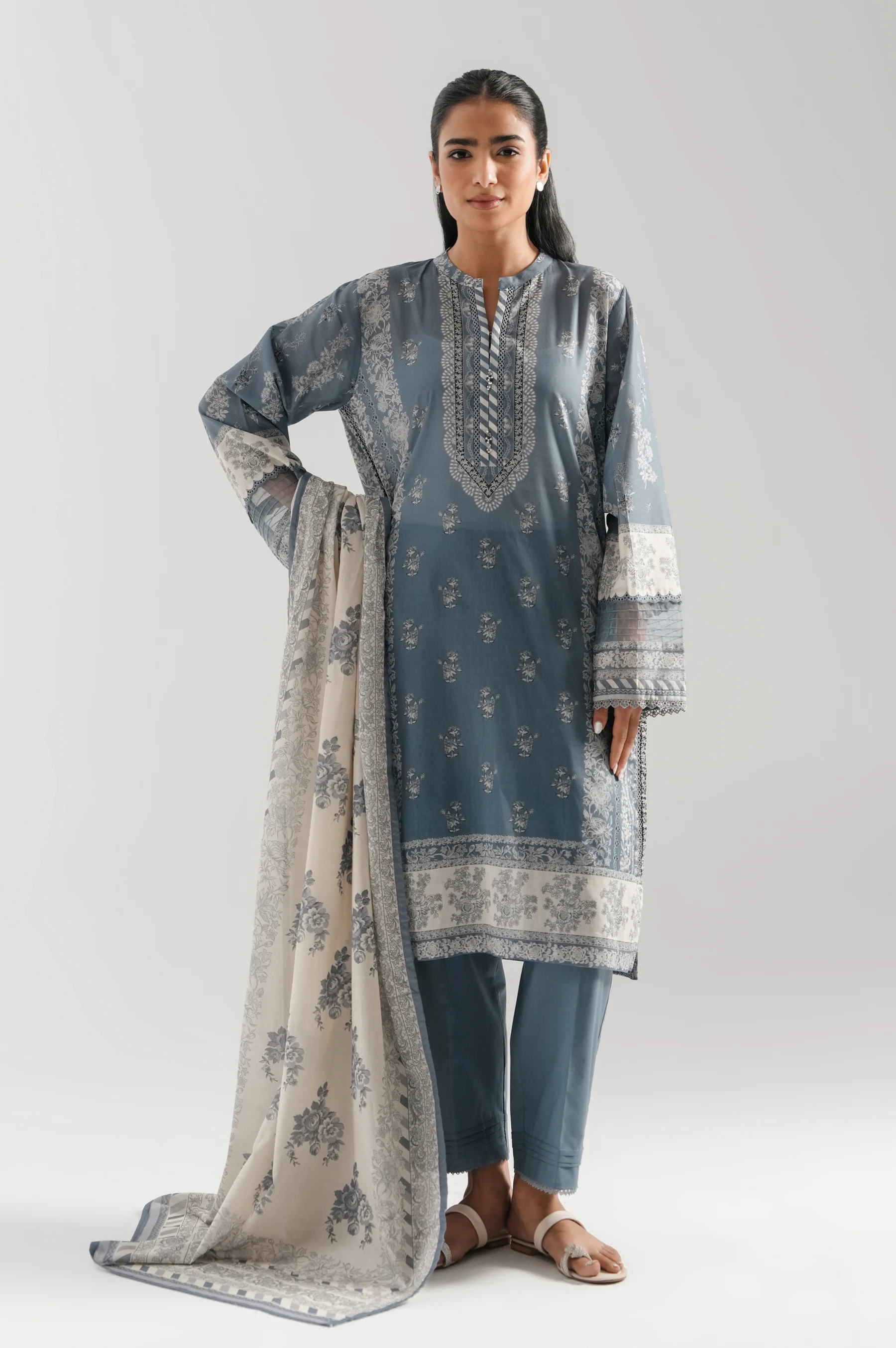 PRINTED LAWN STITCHED BOTTOM (FACTORY E-OUTLET) - Image 5