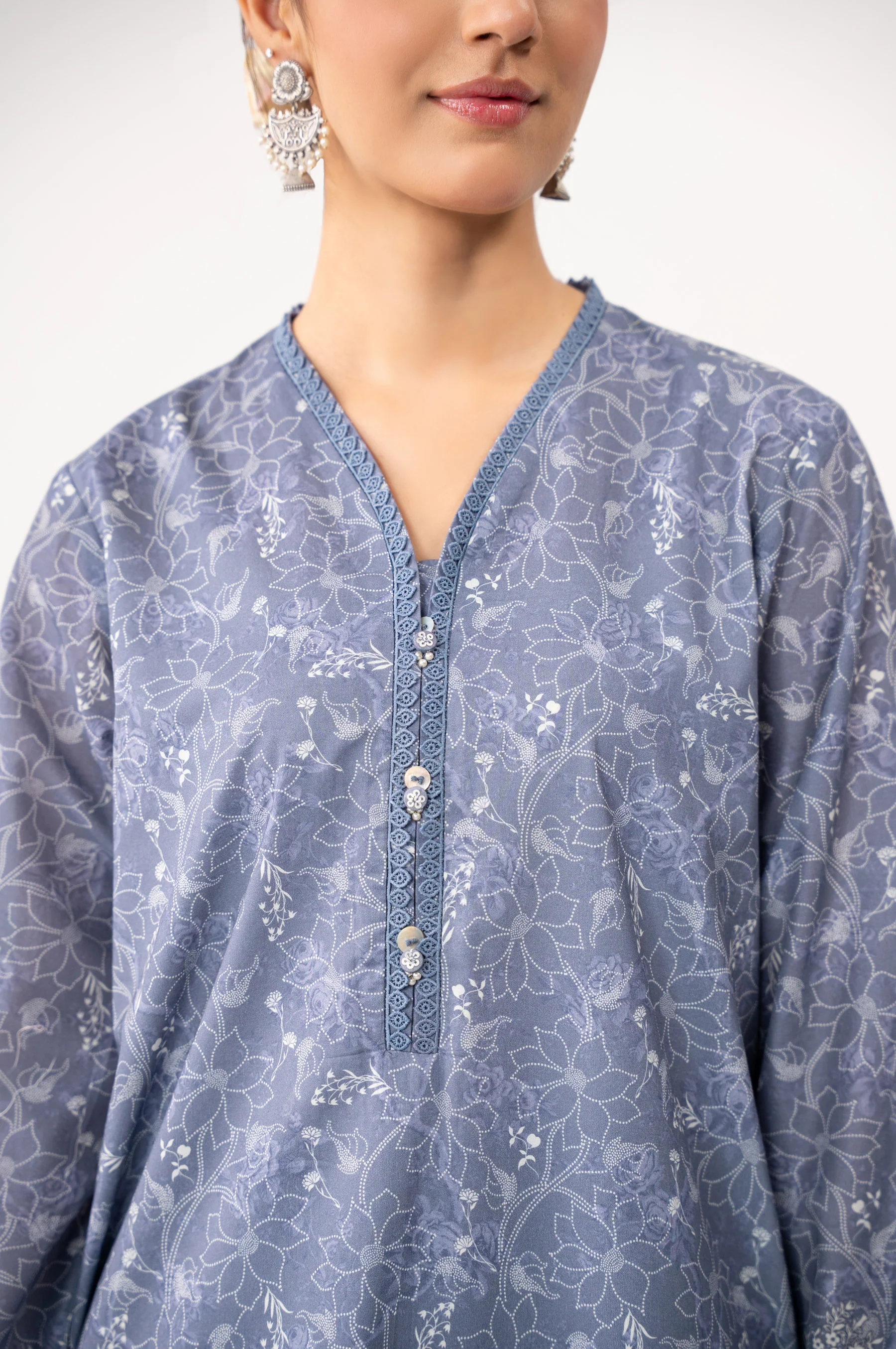 PRINTED LAWN STITCHED BOTTOM (FACTORY E-OUTLET) - Image 2