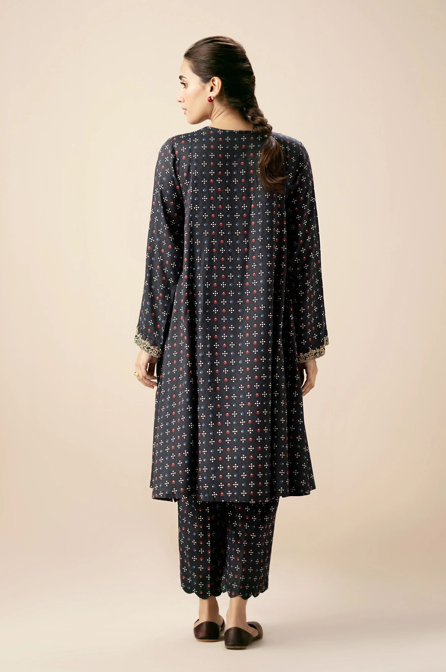 STITCHED PRINTED SHIRT BOTTOM - Image 4
