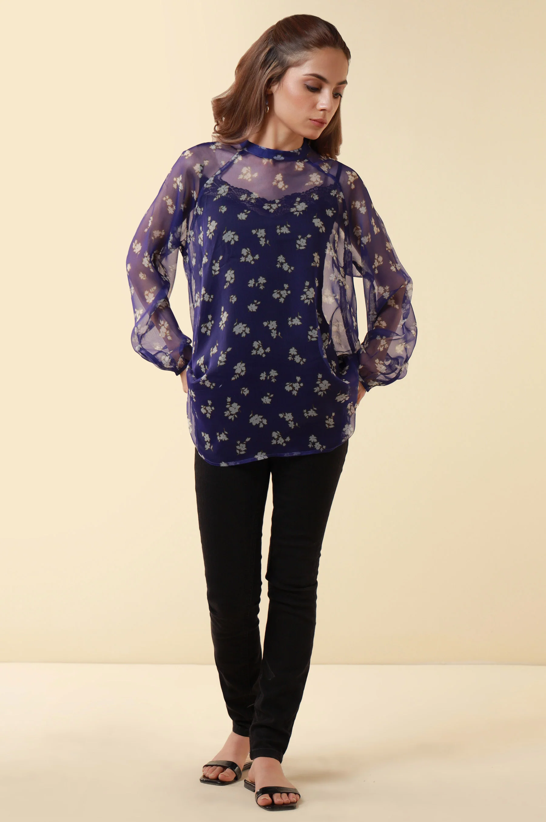 PRINTED TOP