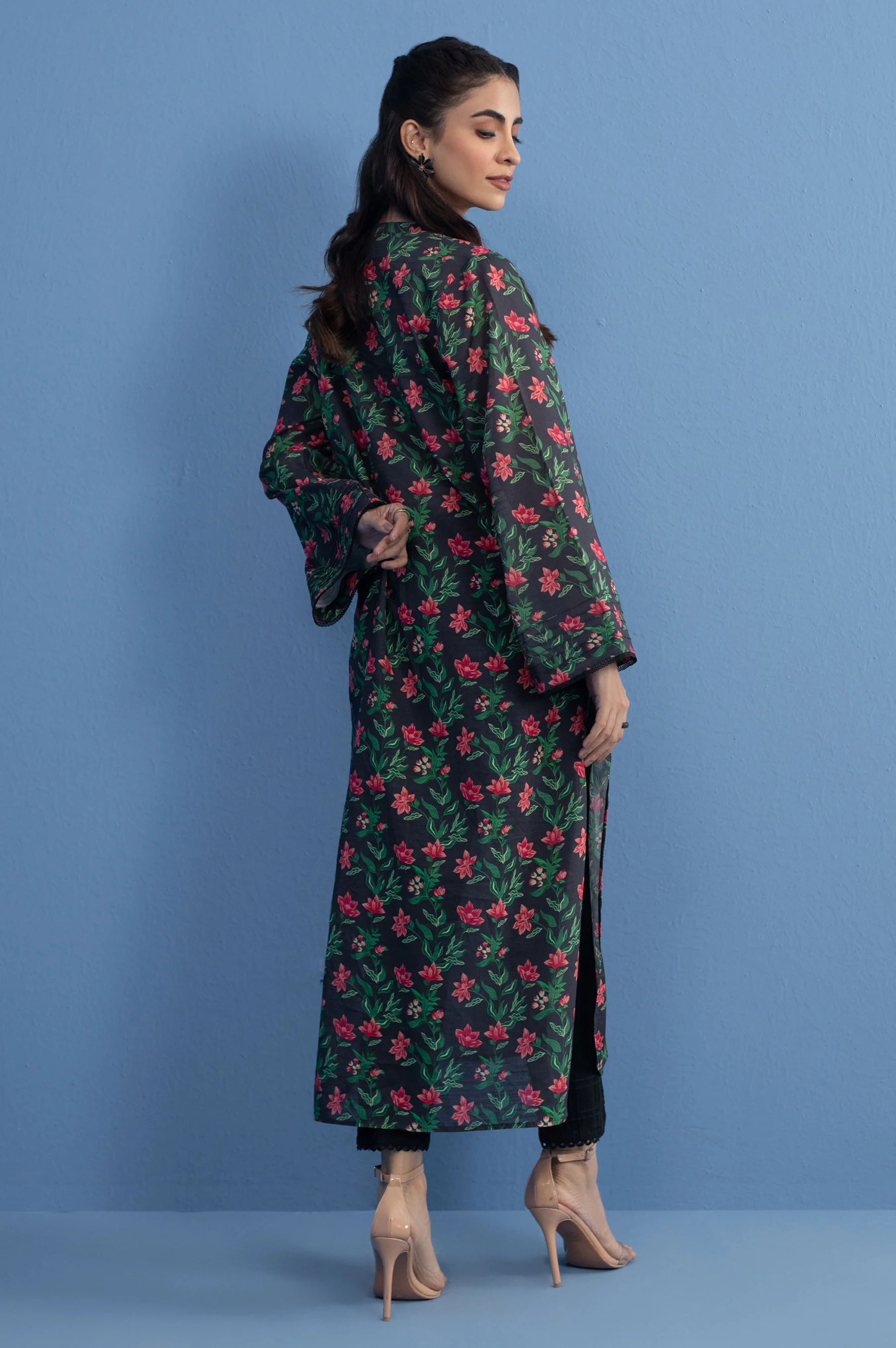 Stitched 1 Piece Printed Cottle Shirt - Image 4