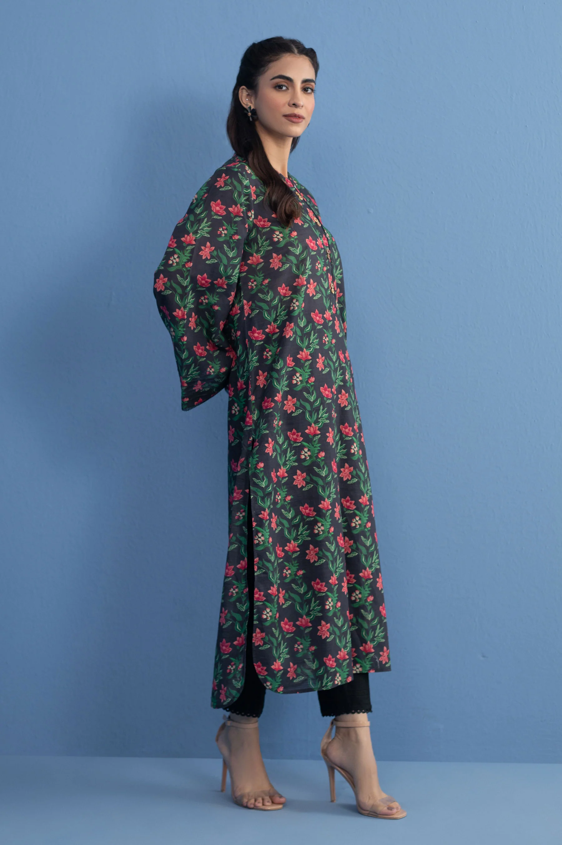 Stitched 1 Piece Printed Cottle Shirt - Image 5