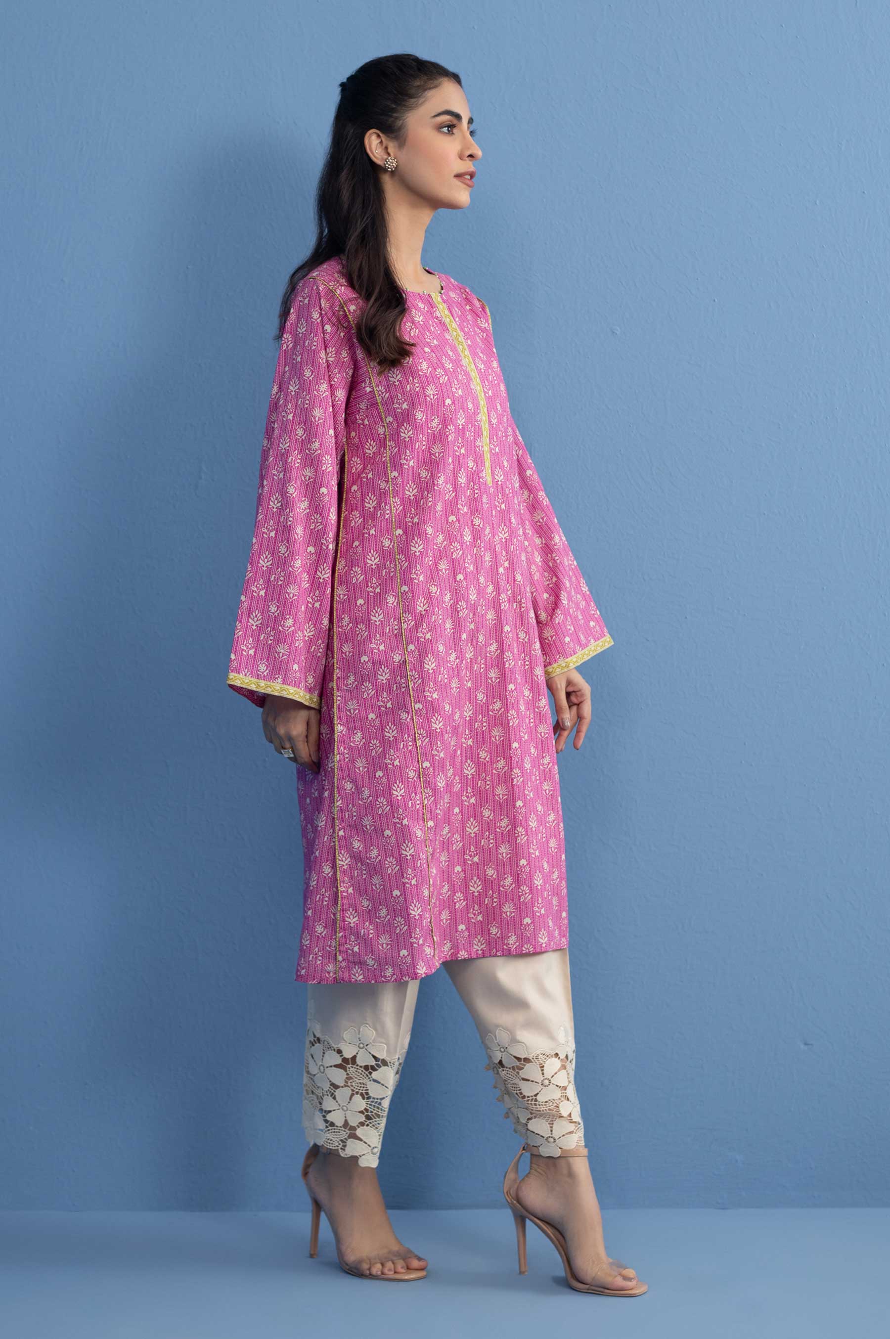 Stitched 1 Piece Printed Khaddar Shirt - Image 3