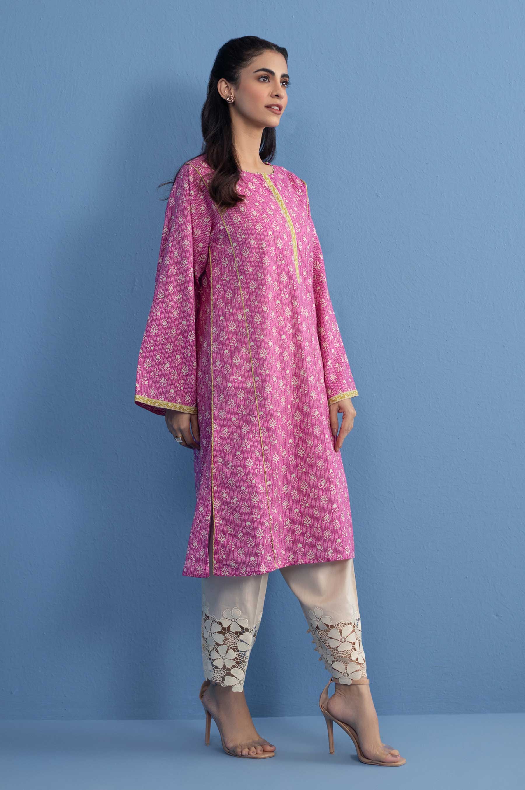 Stitched 1 Piece Printed Khaddar Shirt - Image 6