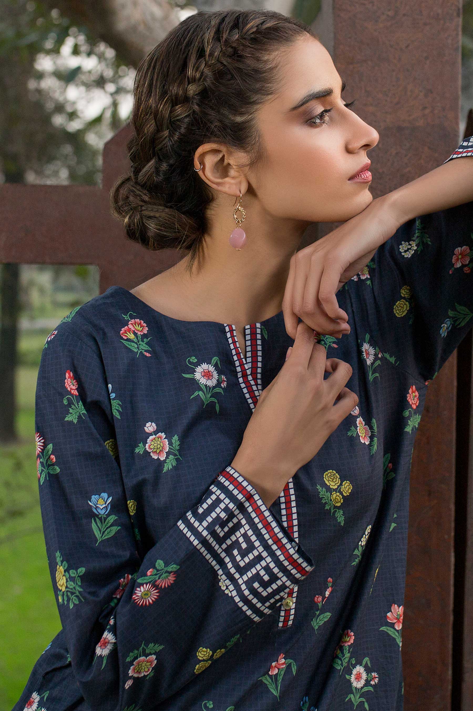 Stitched 1 Piece Printed Lawn Shirt - Image 4