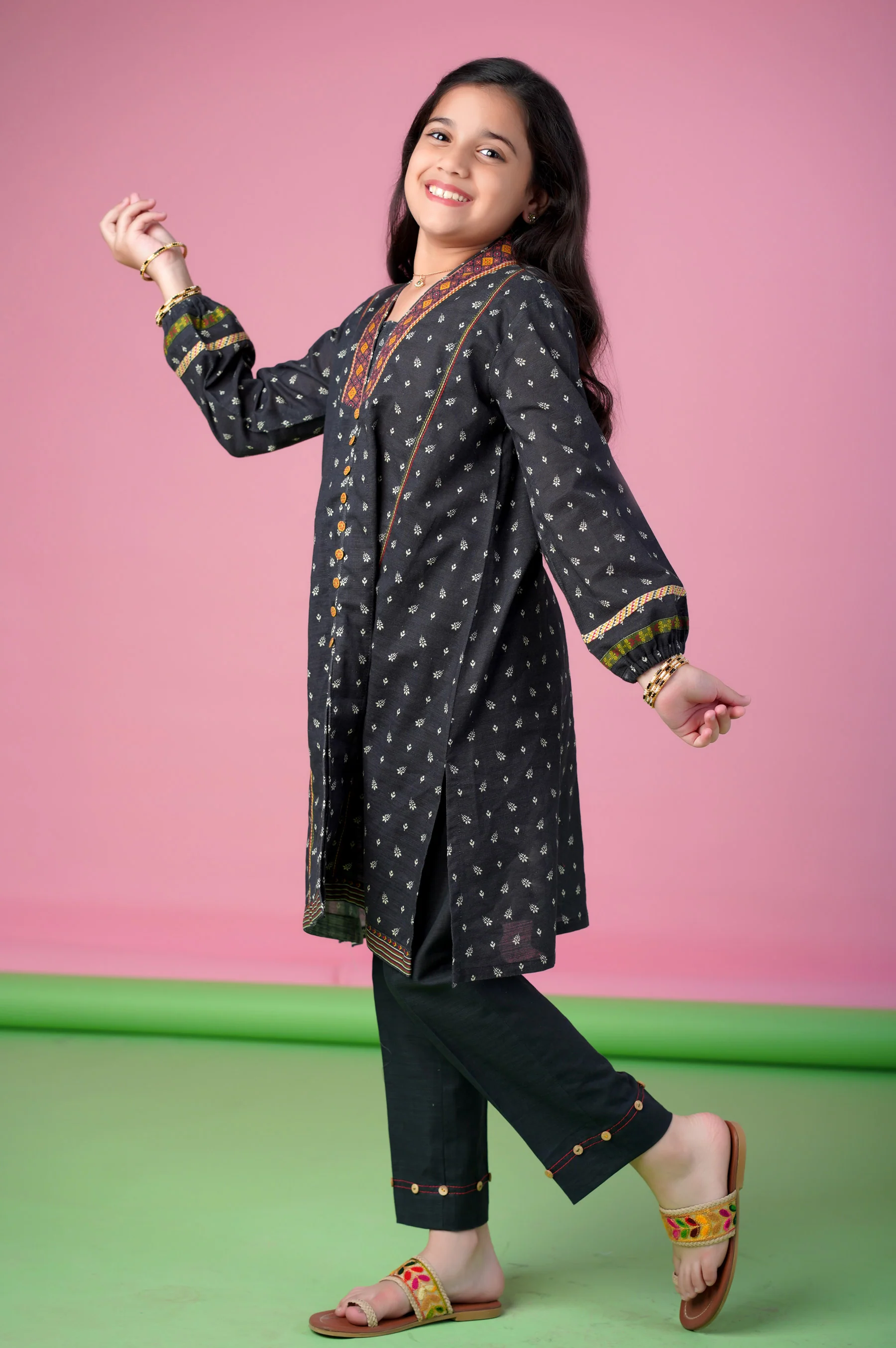 Stitched 1 Piece Printed Khaddar Shirt - Image 3