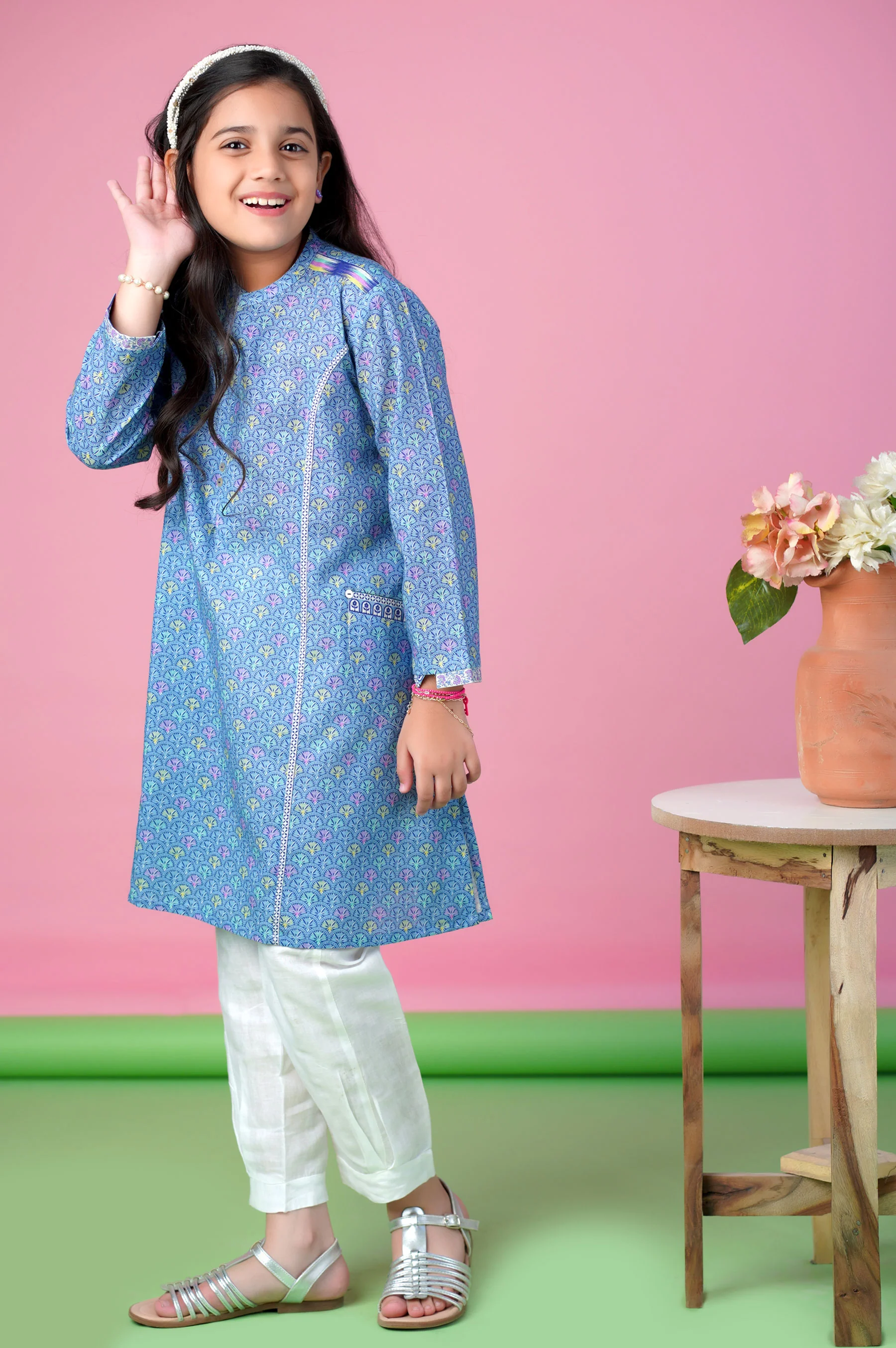 Stitched 1 Piece Printed Khaddar Shirt - Image 2
