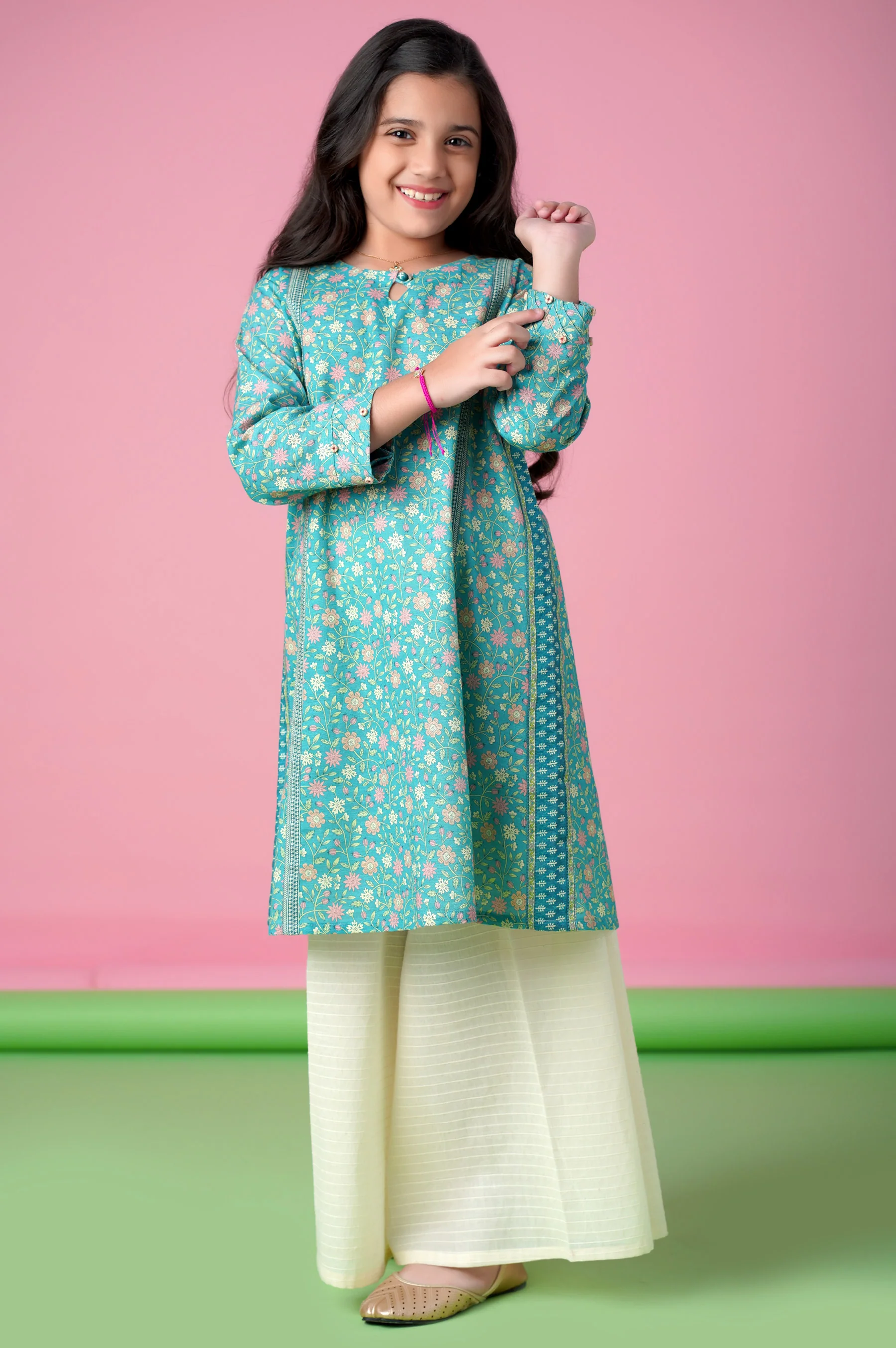 Stitched 1 Piece Printed Khaddar Shirt - Image 2