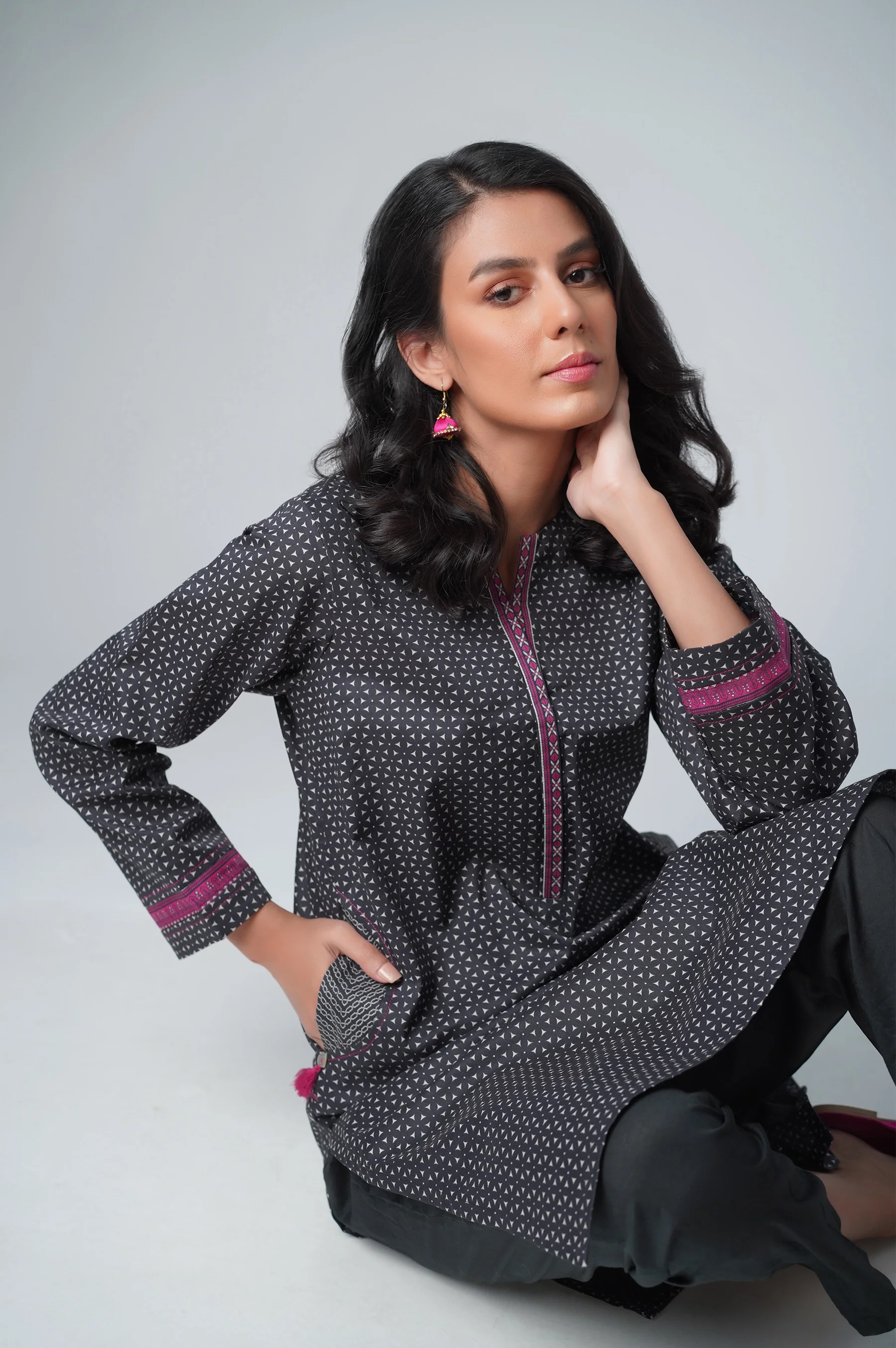 Stitched 1 Piece Printed Lawn - Image 5