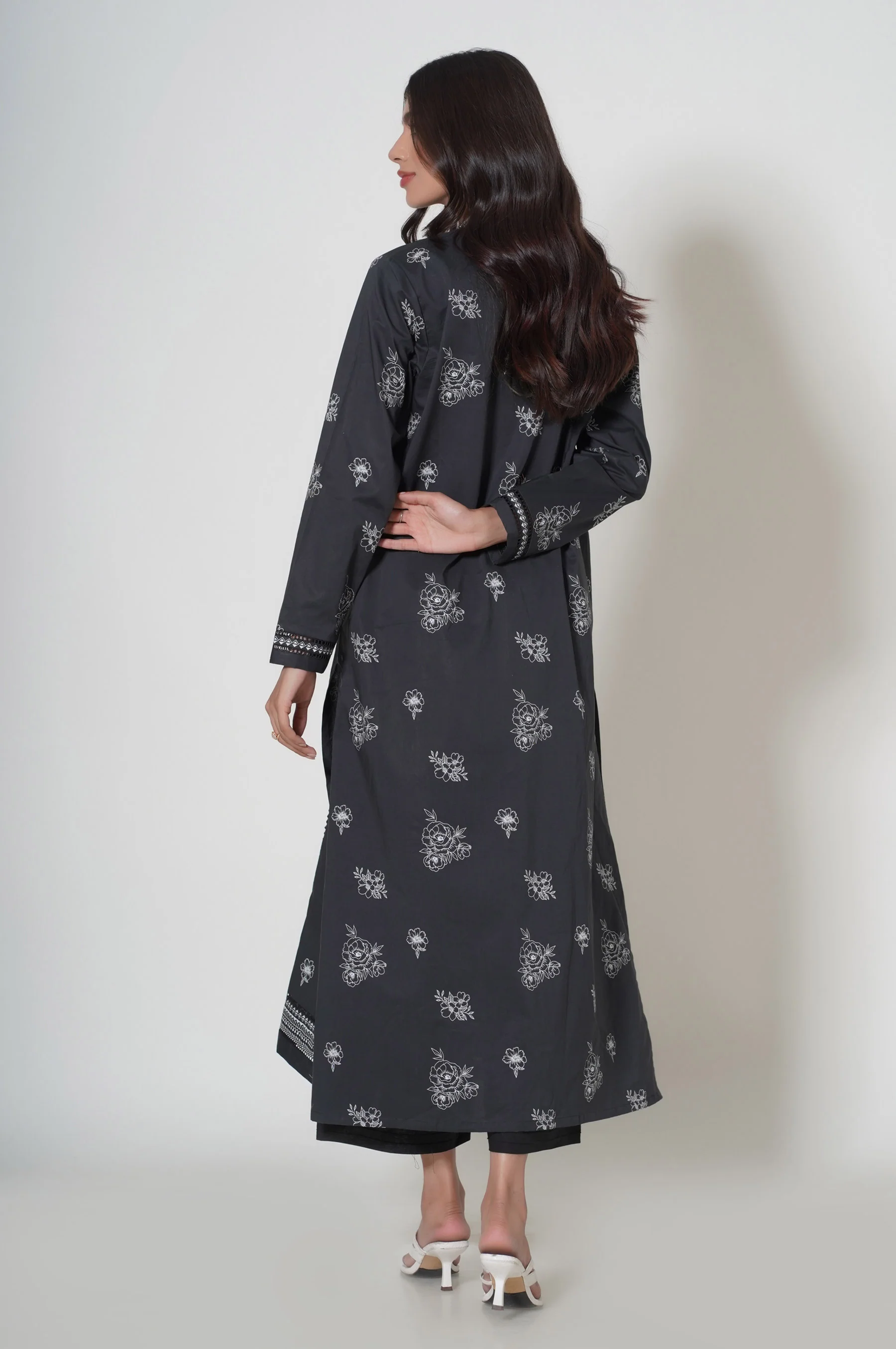 Stitched 1 Piece Puff Print Lawn Shirt - Image 4