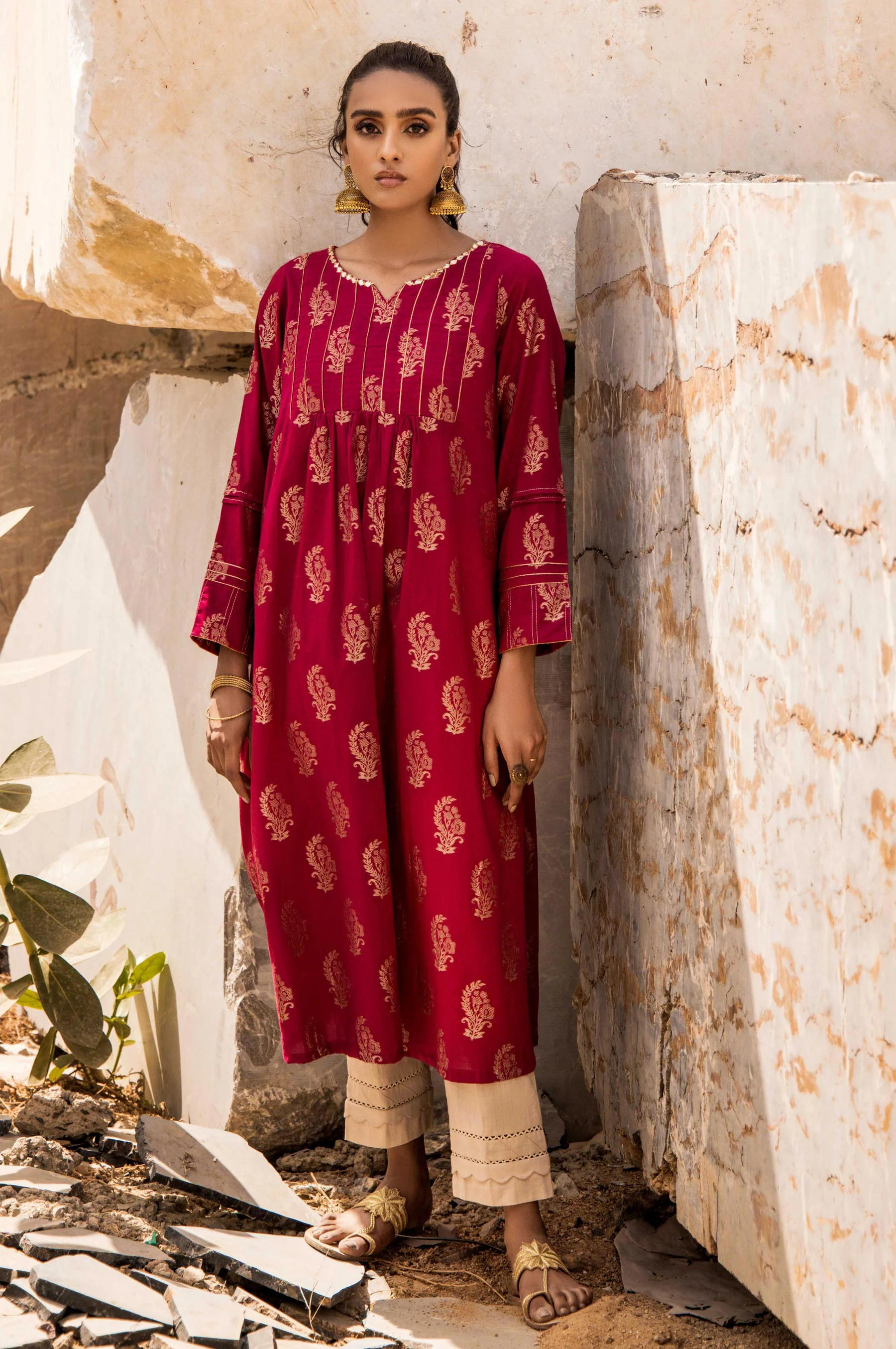 Stitched 1 Piece Satin Jacquard Shirt - Image 3