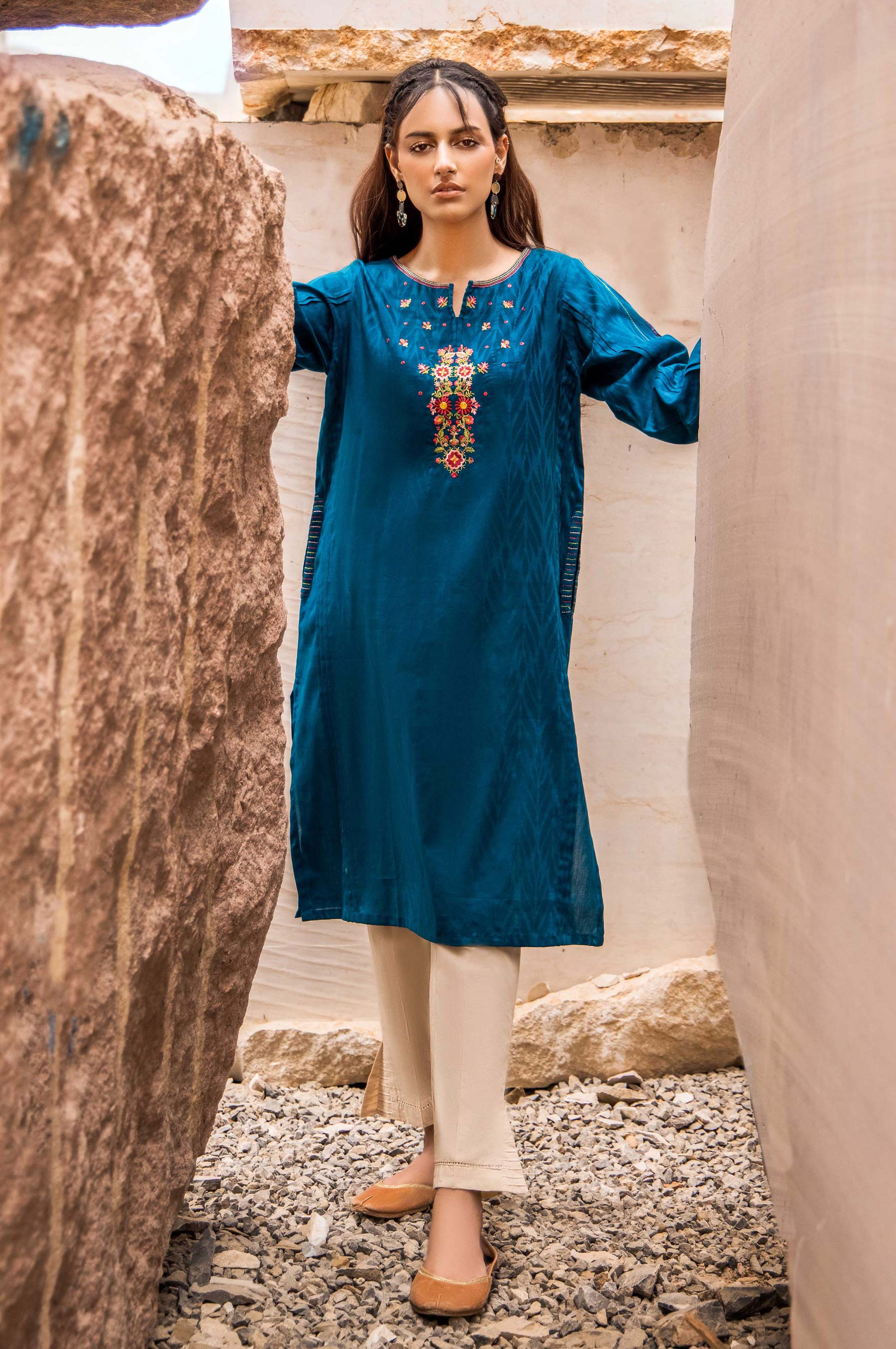 Stitched 1 Piece Embroidered Jacquard Shirt - Image 2