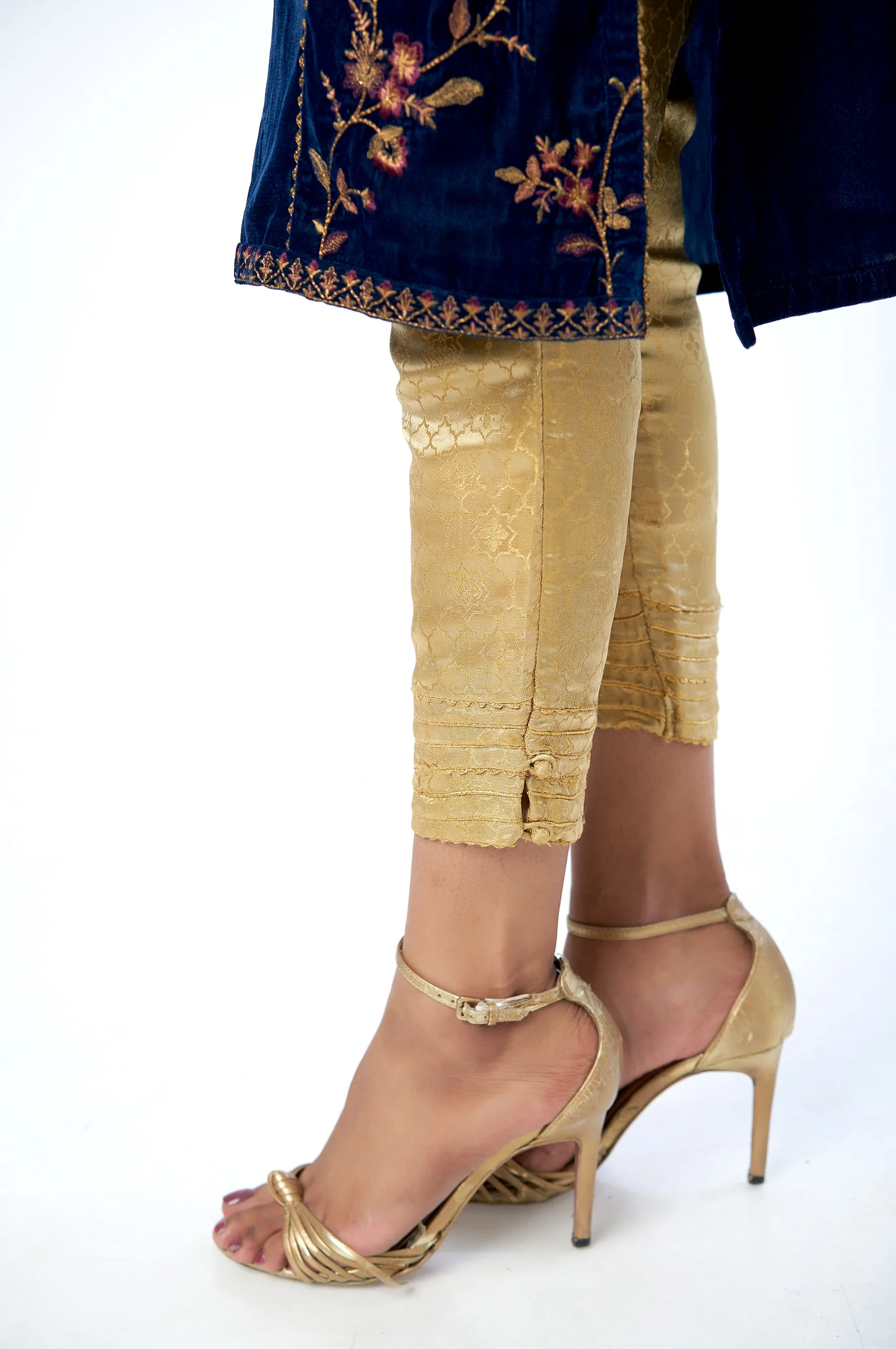 Stitched 1 Piece Velvet Embroidered Shirt - Image 5