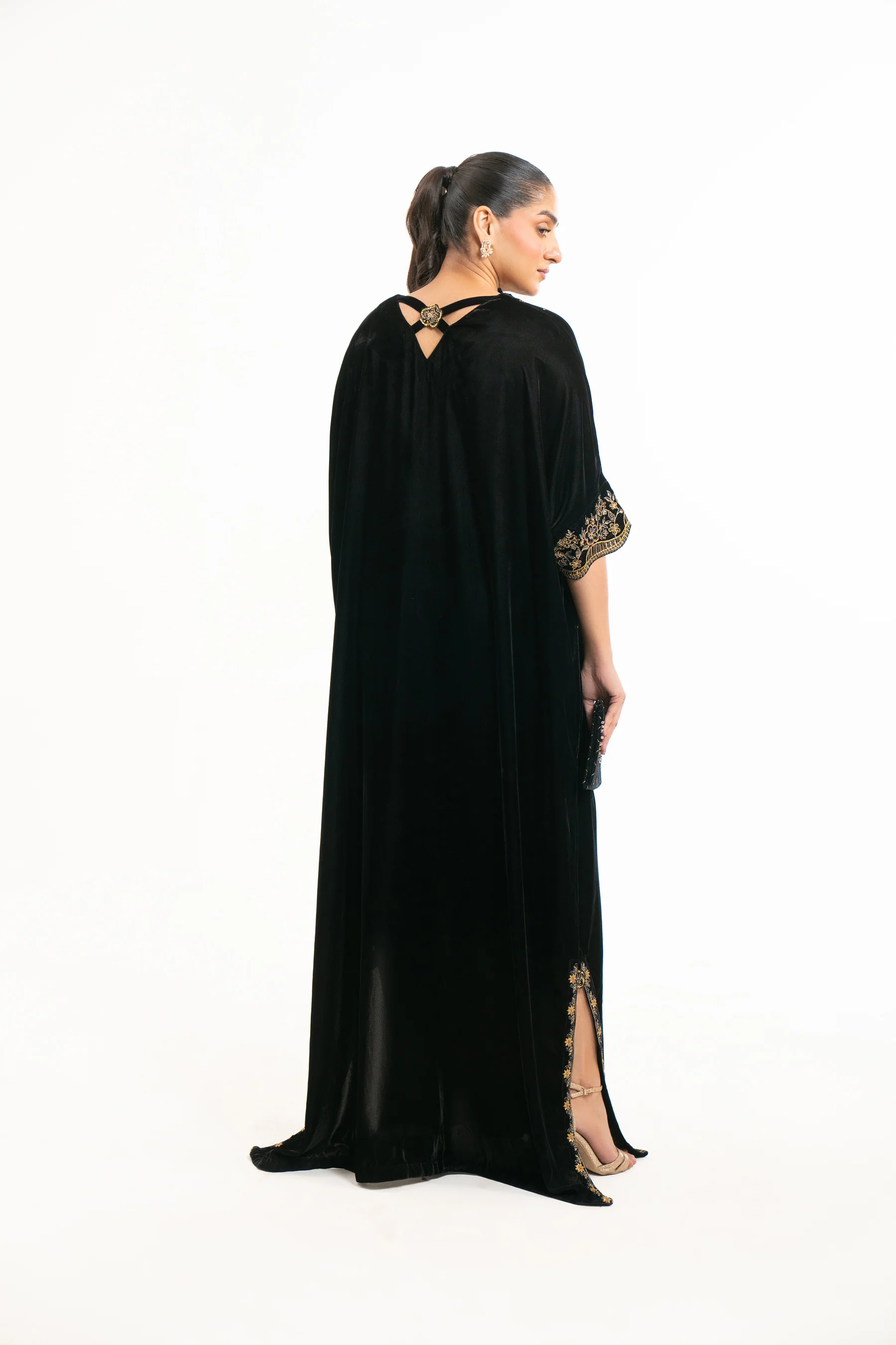 EMBROIDERED VELVET KAFTAN - Image 4