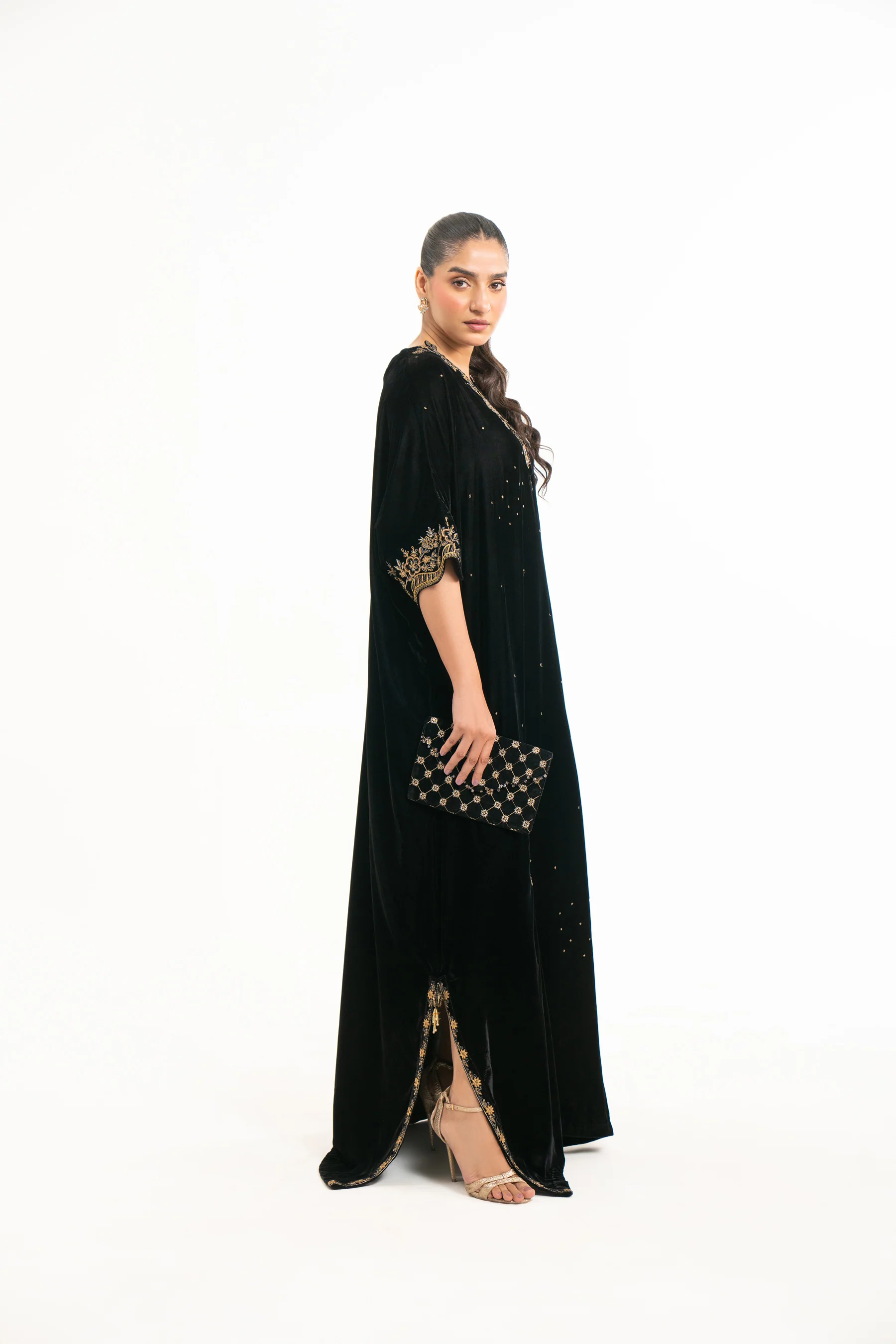 EMBROIDERED VELVET KAFTAN - Image 5