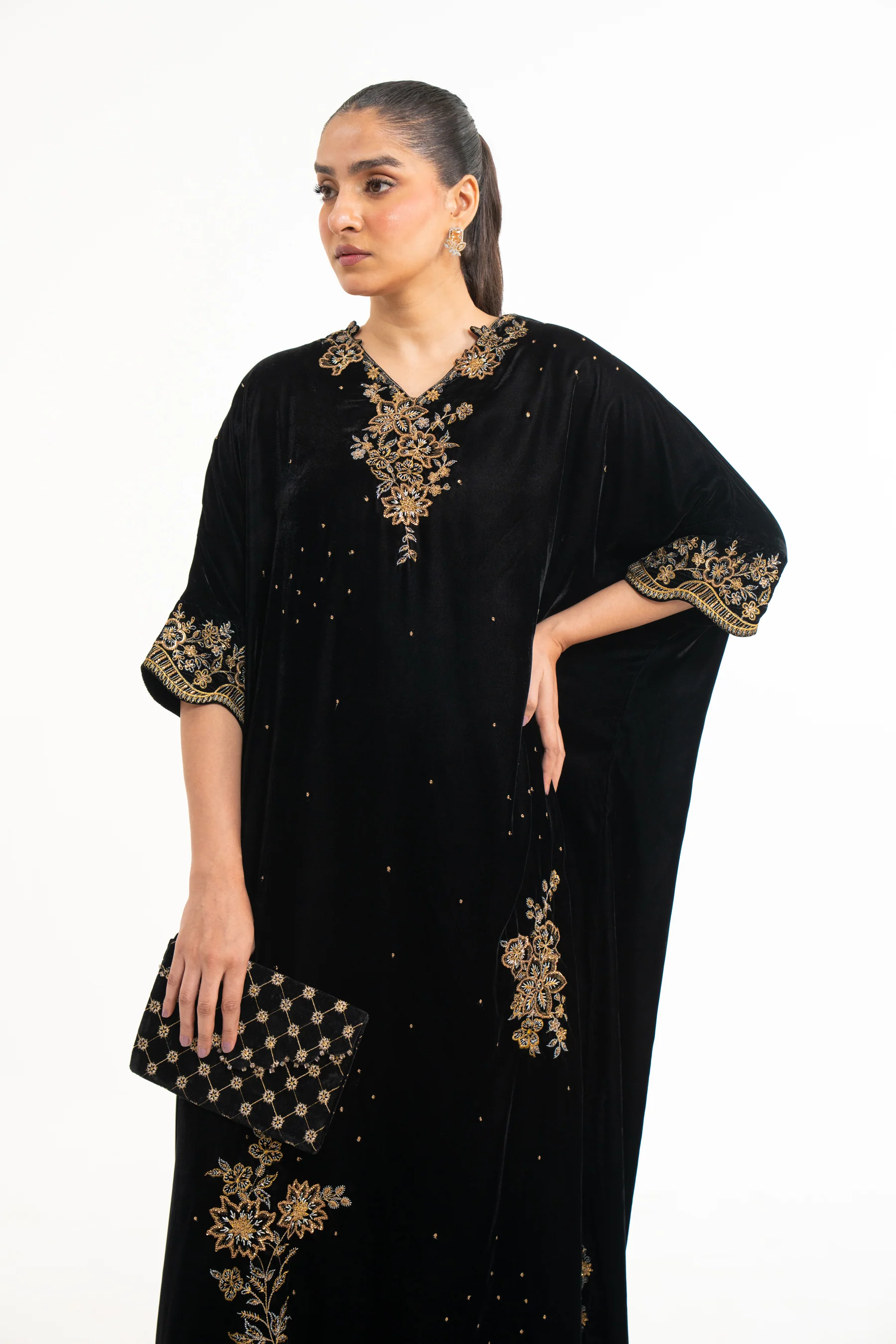 EMBROIDERED VELVET KAFTAN - Image 7