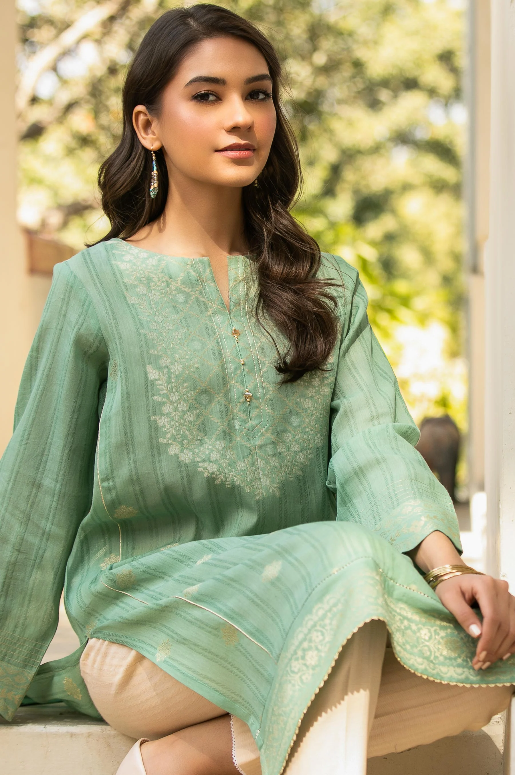 Stitched 1 Piece Yarn Dyed Jacquard Shirt - Image 3