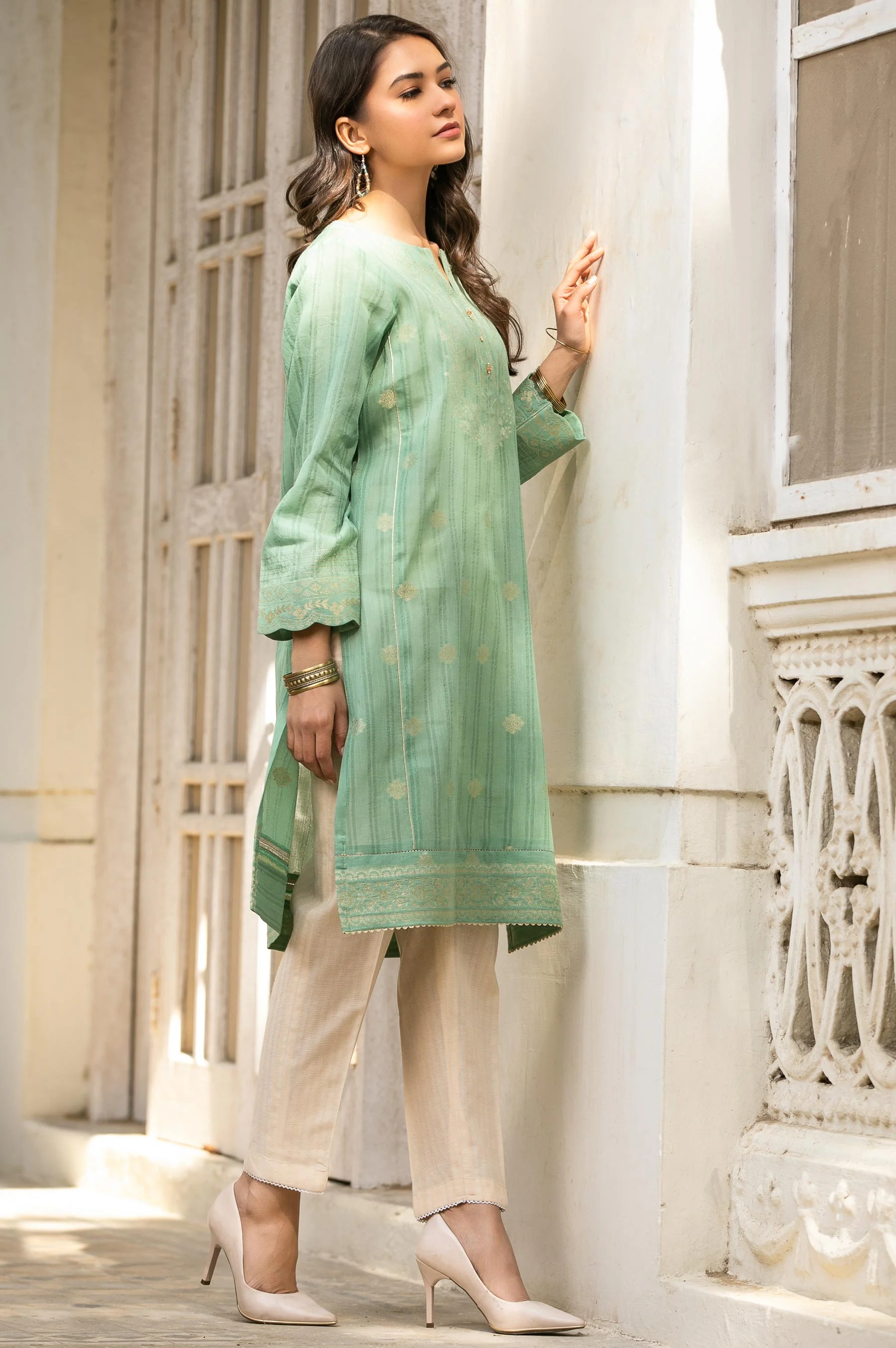 Stitched 1 Piece Yarn Dyed Jacquard Shirt - Image 4