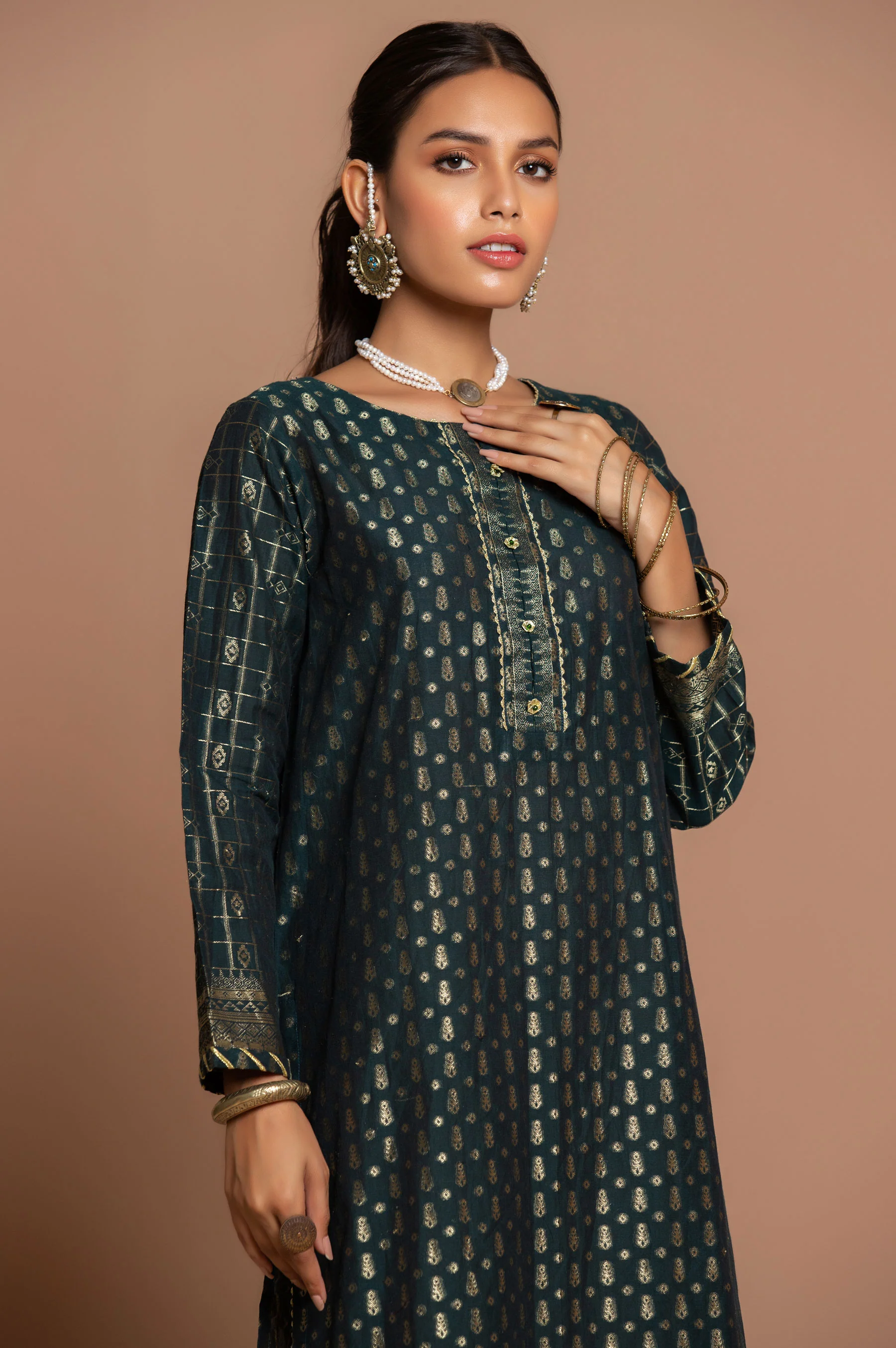 Stitched 1 Piece Yarn Dyed Jacquard Shirt - Image 3