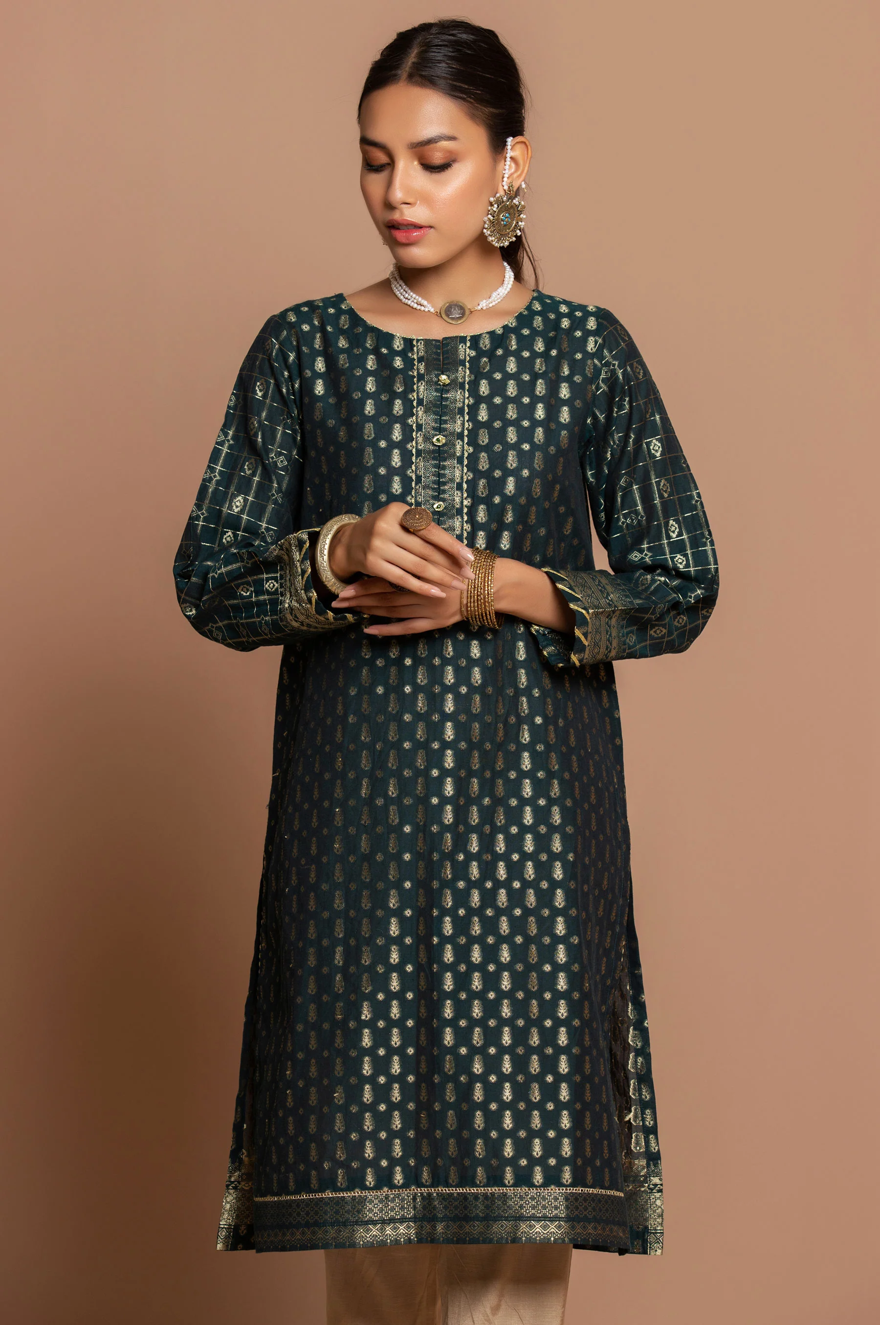 Stitched 1 Piece Yarn Dyed Jacquard Shirt - Image 4