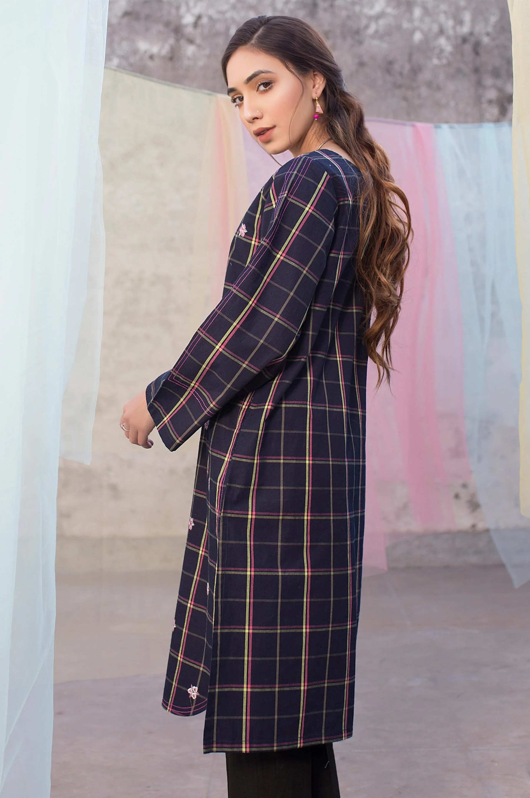 Stitched 1 Piece Yarn Dyed Shirt - Image 2
