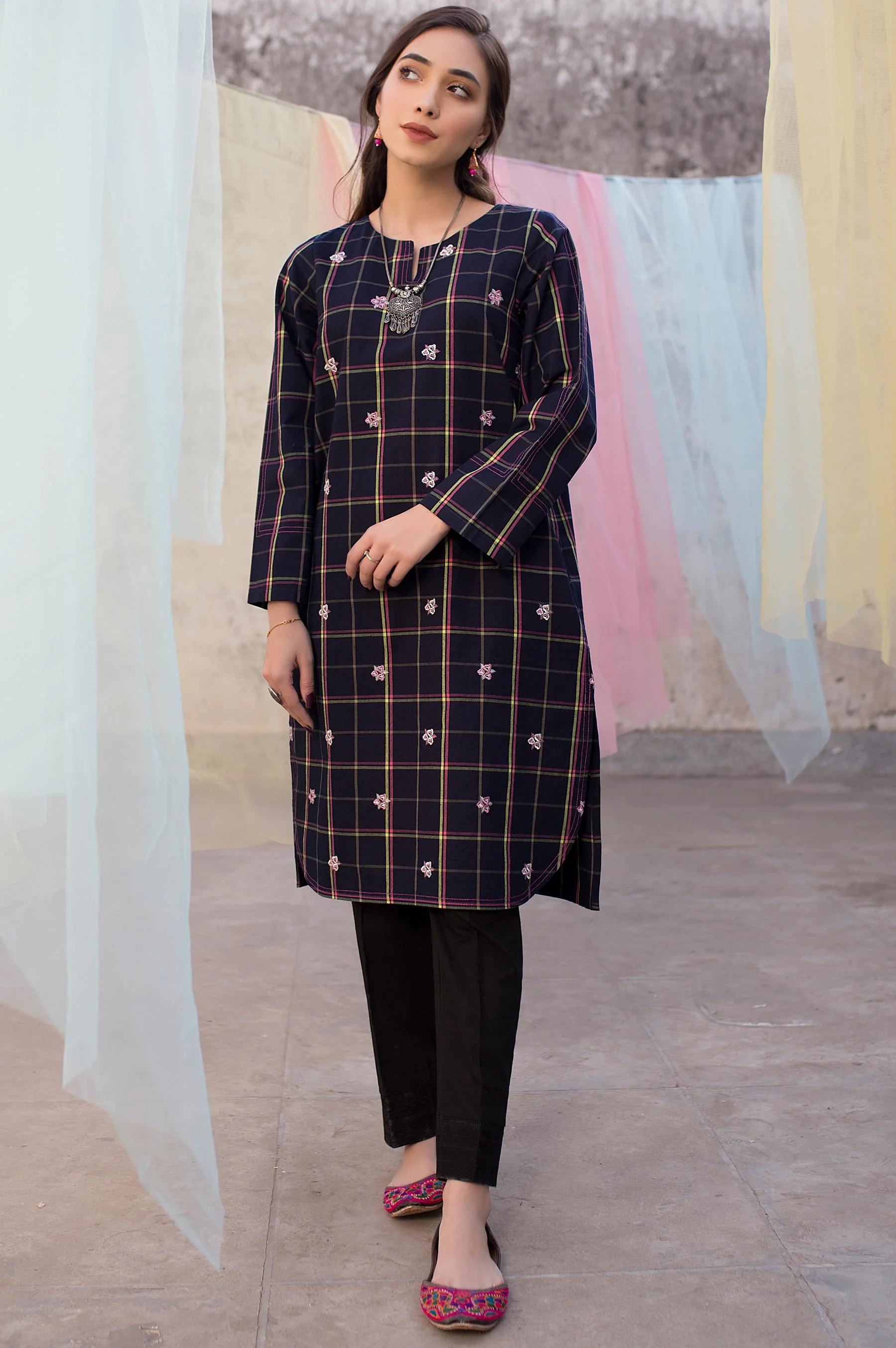 Stitched 1 Piece Yarn Dyed Shirt - Image 4