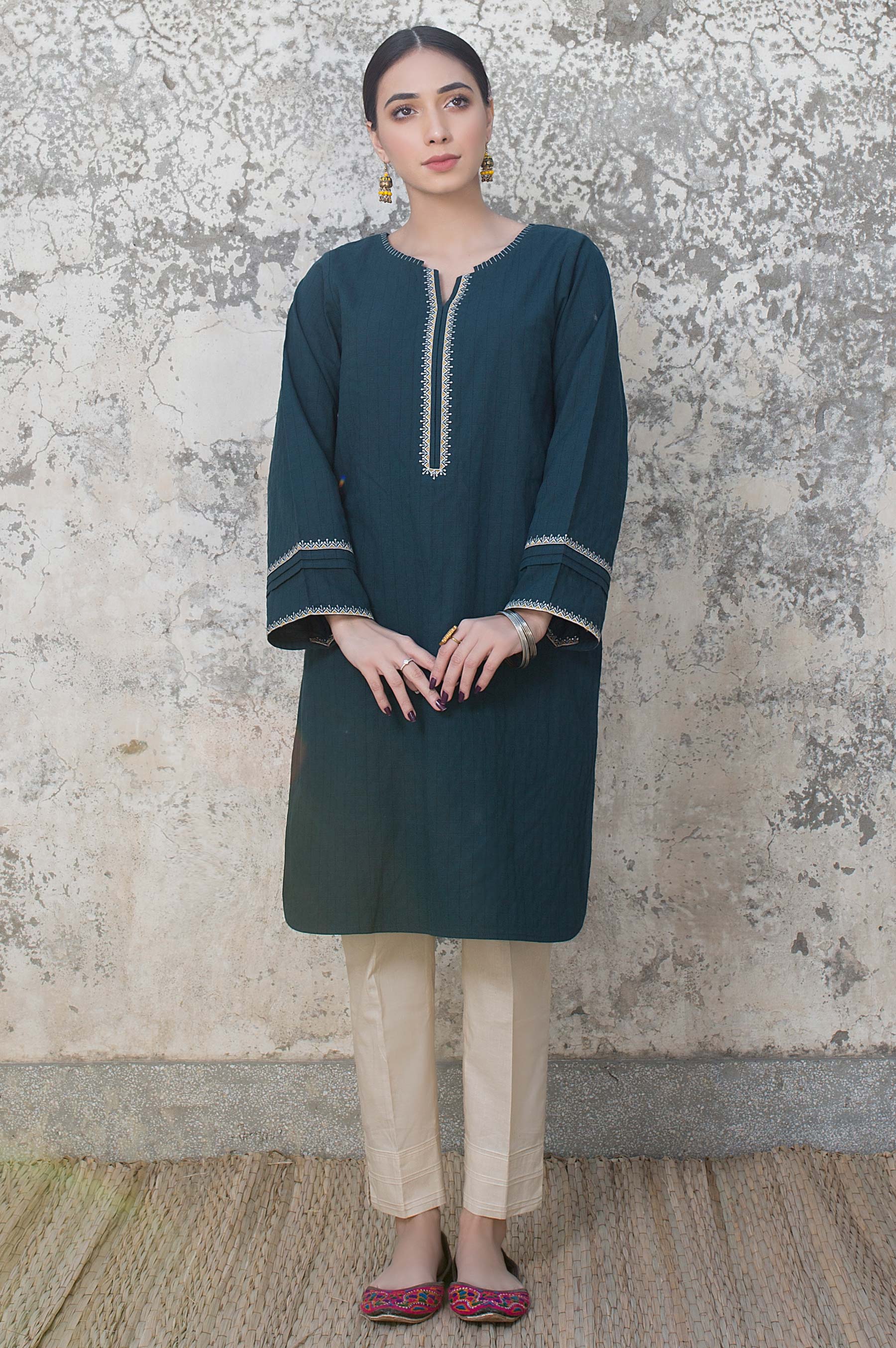 Stitched 1 Piece Yarn Dyed Shirt - Image 4