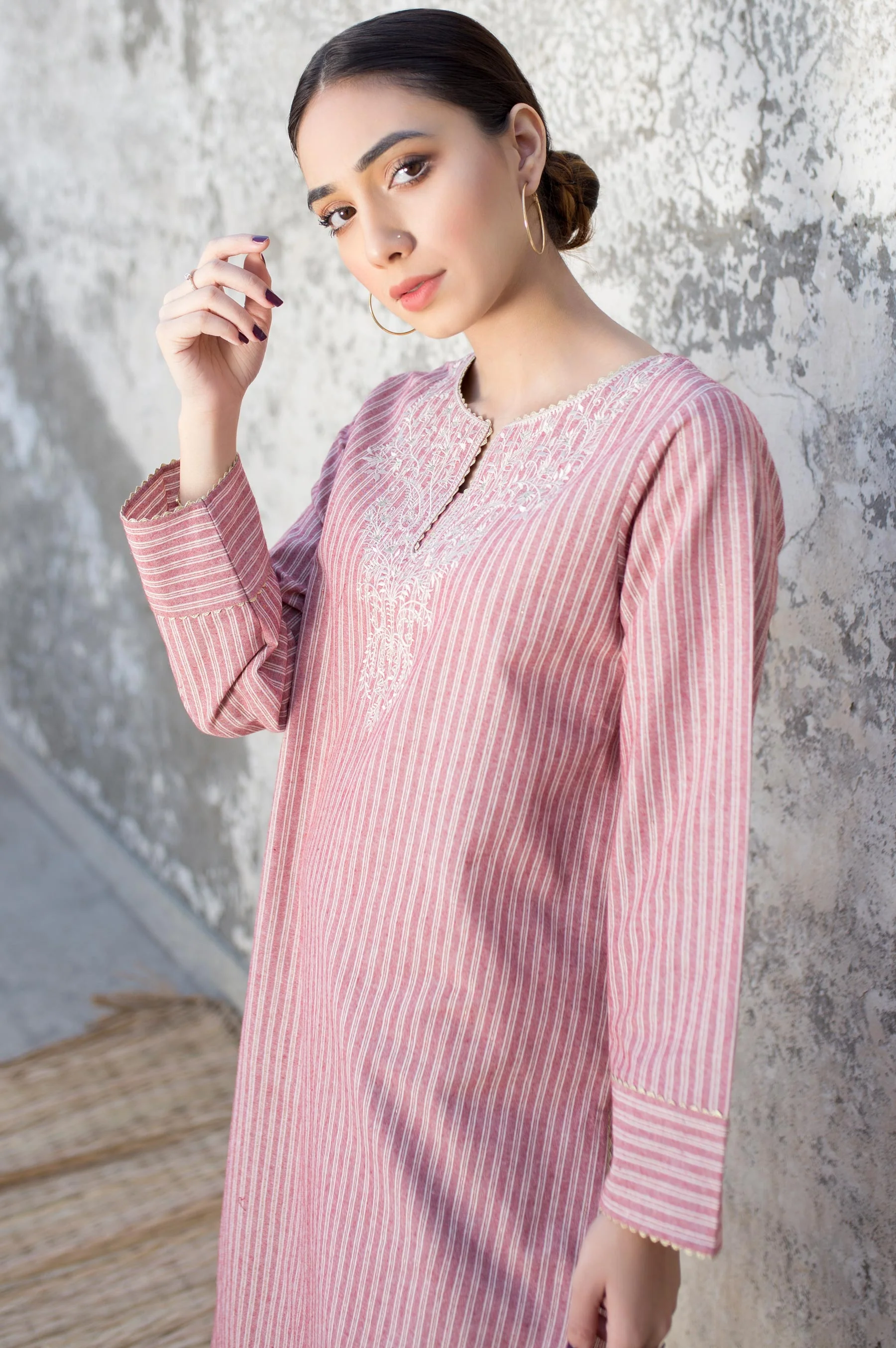 Stitched 1 Piece Yarn Dyed Shirt - Image 3