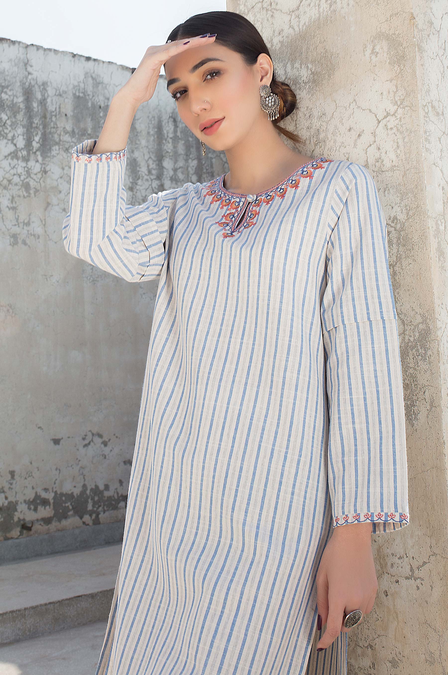Stitched 1 Piece Yarn Dyed Shirt - Image 3