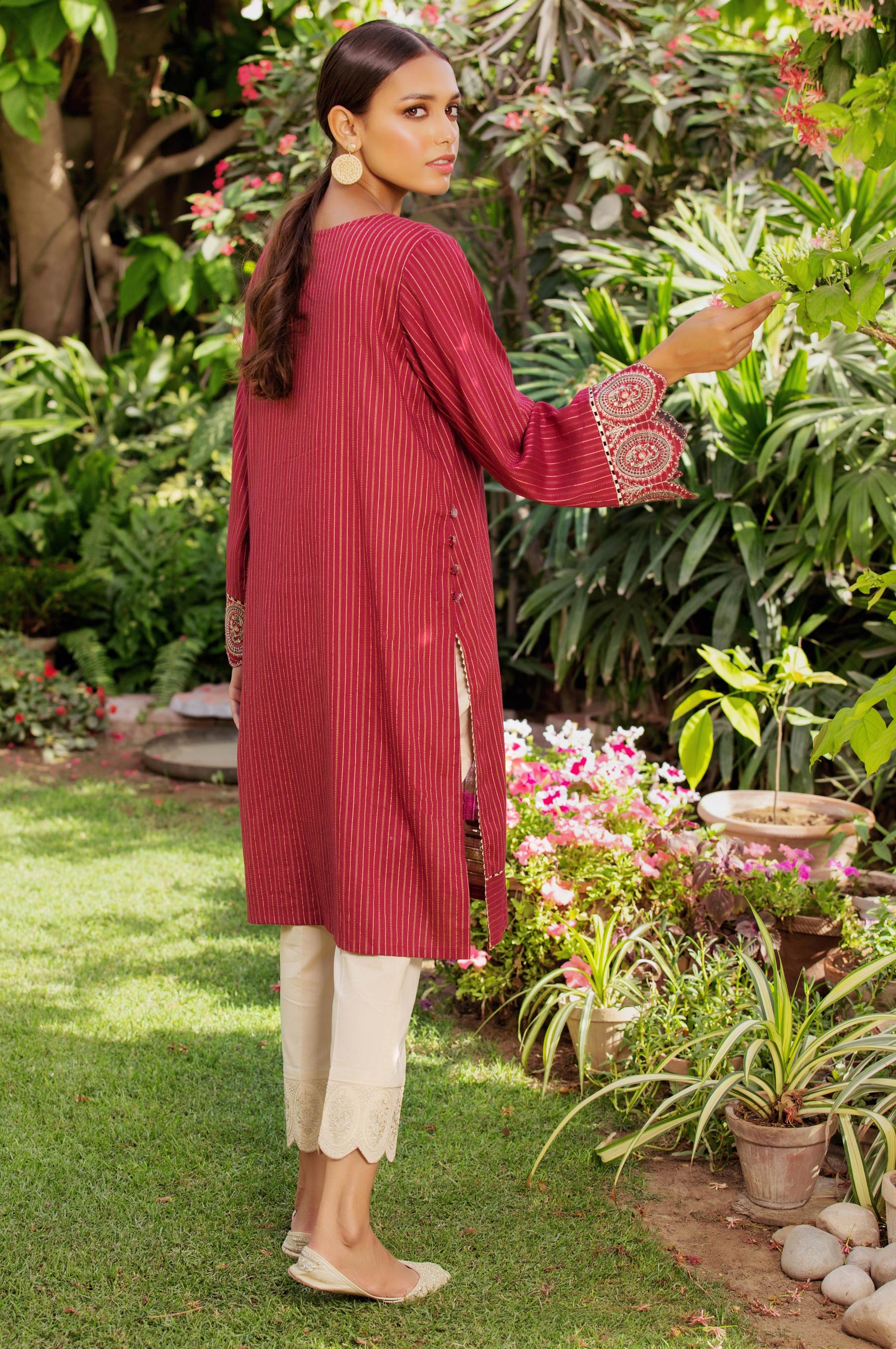 Stitched 1 Piece Embroidered Zari Turkishi Shirt - Image 3