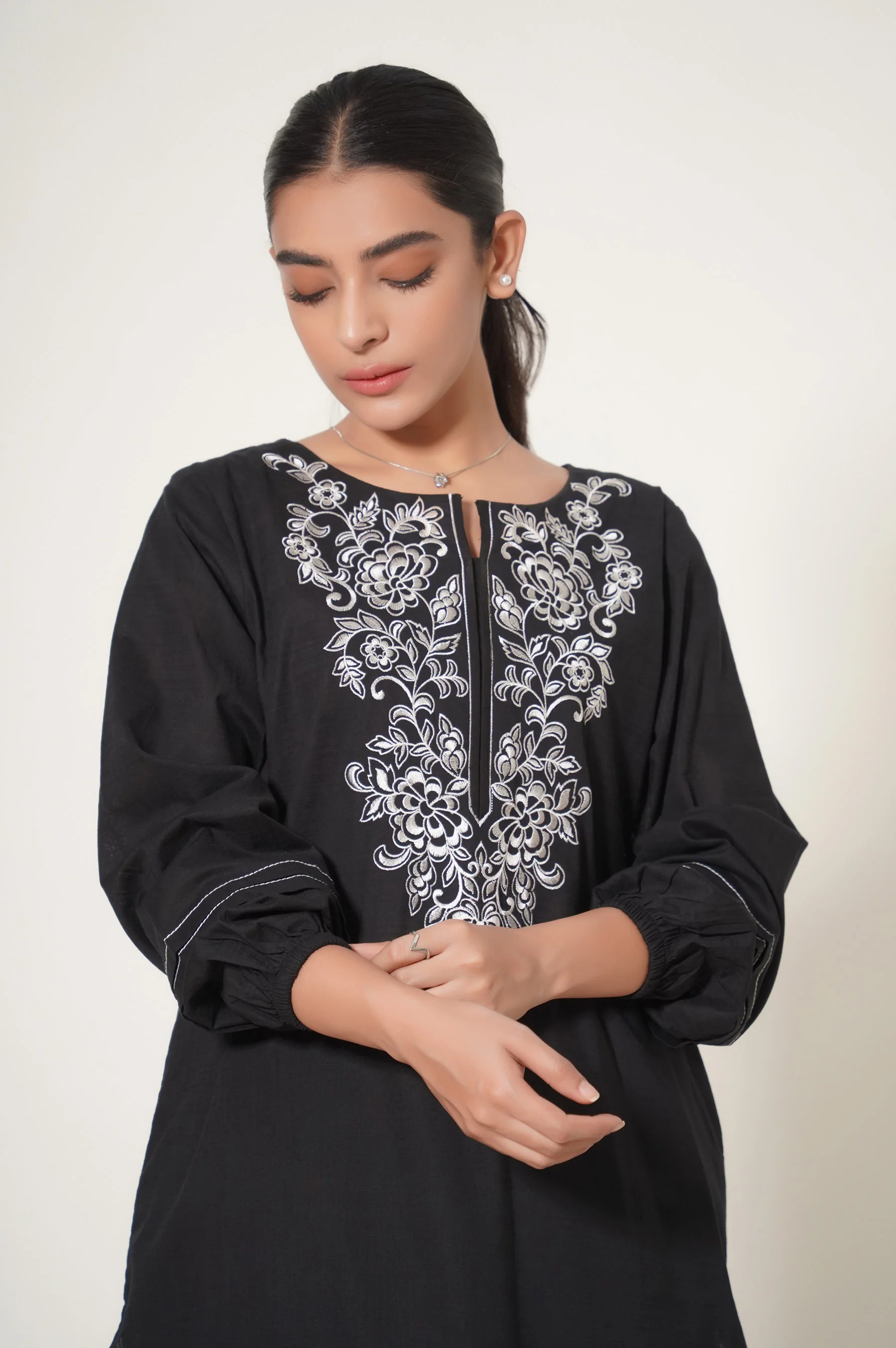 Stitched 2 Piece Both Side Slub Embroidered Suit - Image 5