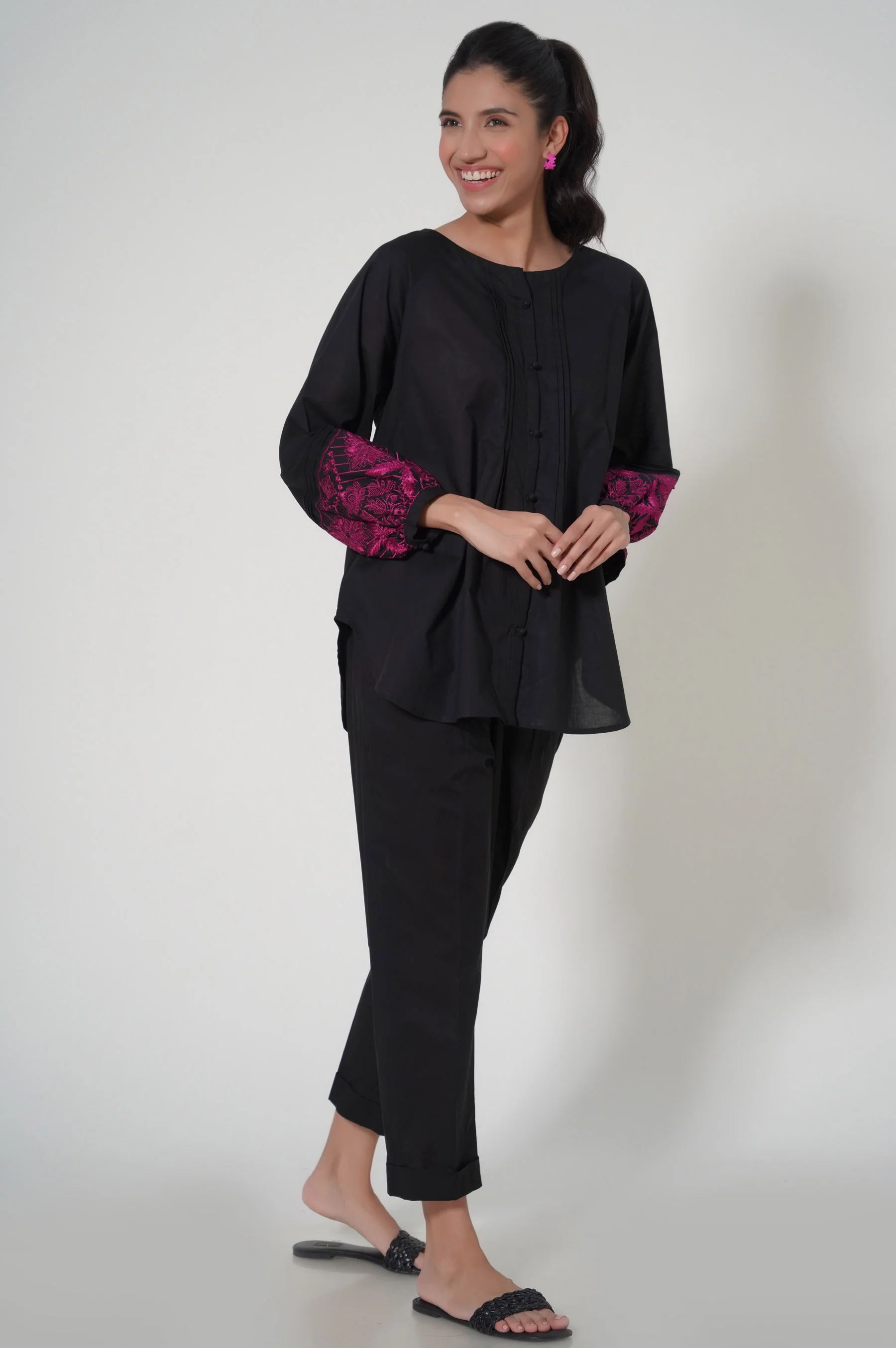 Stitched 2 Piece Cambric Co-ord Set - Image 4