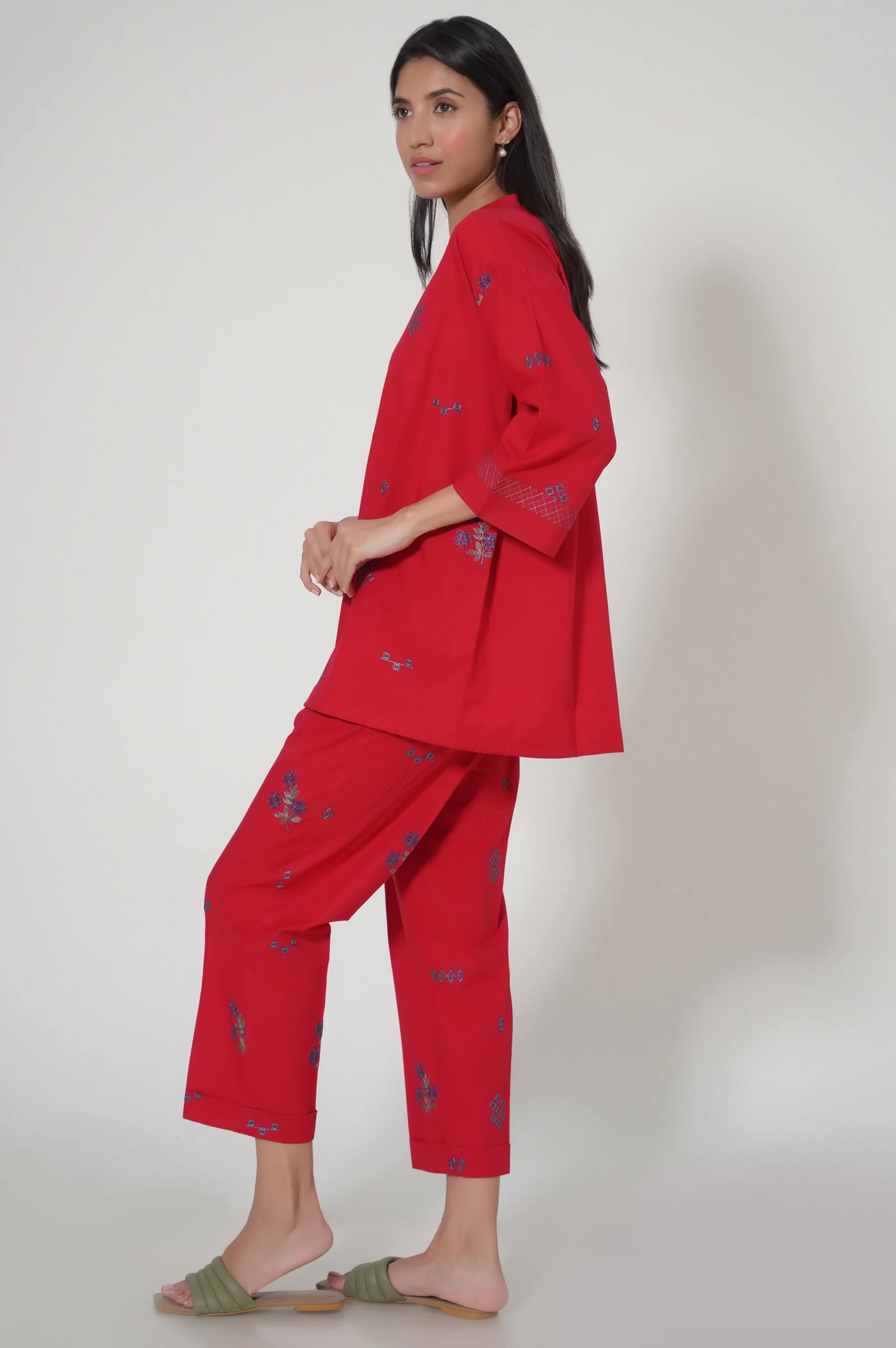 Stitched 2 Piece Cambric Co-ord Set - Image 3