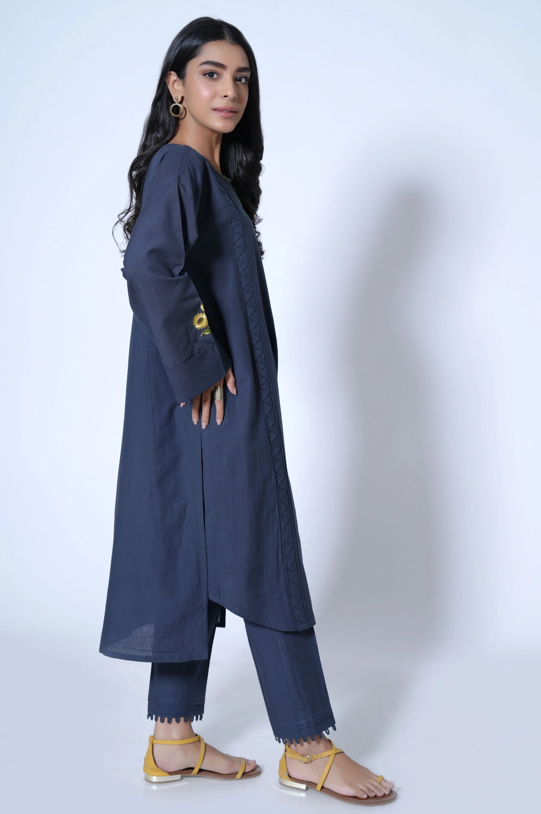 Stitched 2 Piece Cambric Suit - Image 3