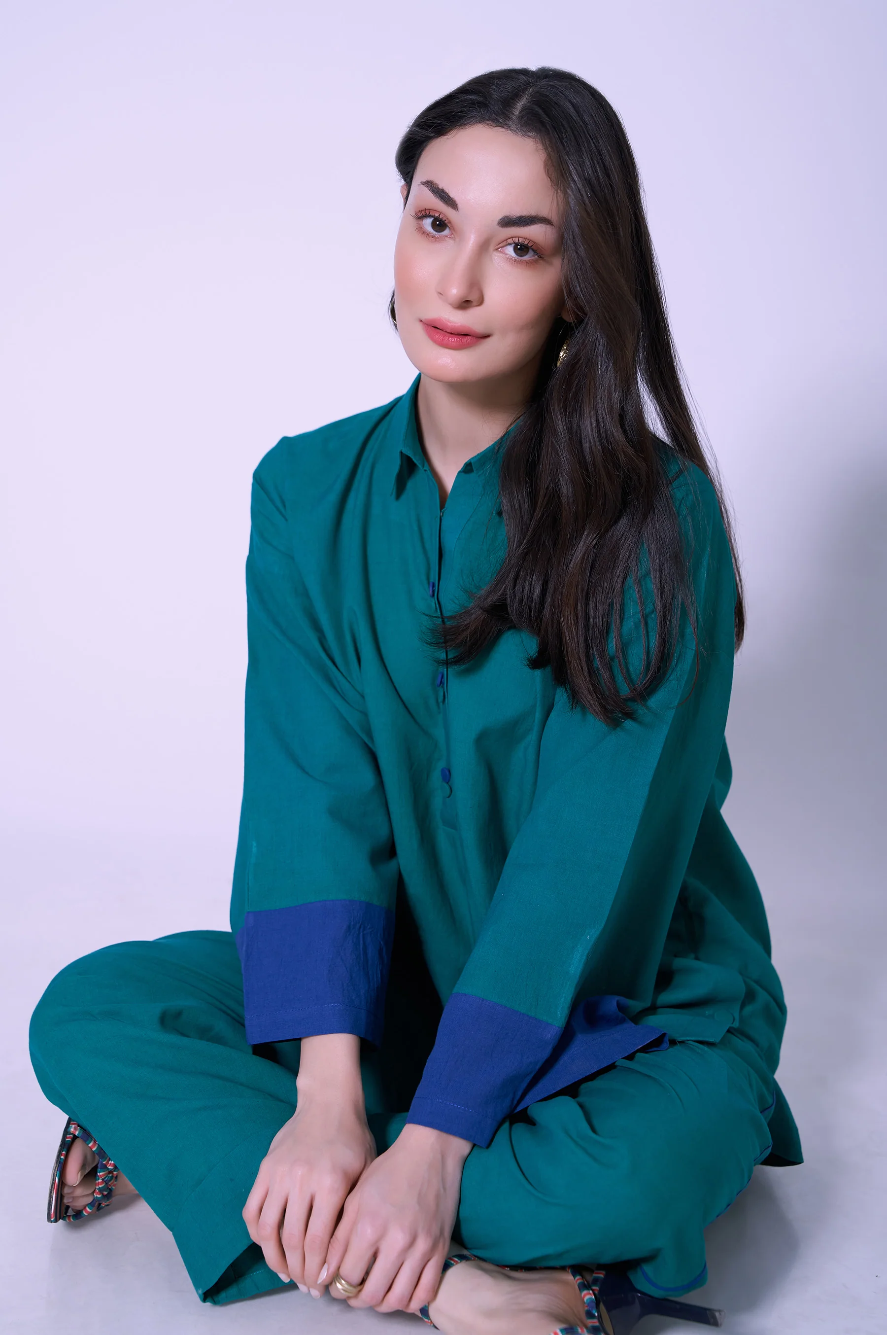 Stitched 2 Piece Cambric Co-ord Set - Image 3