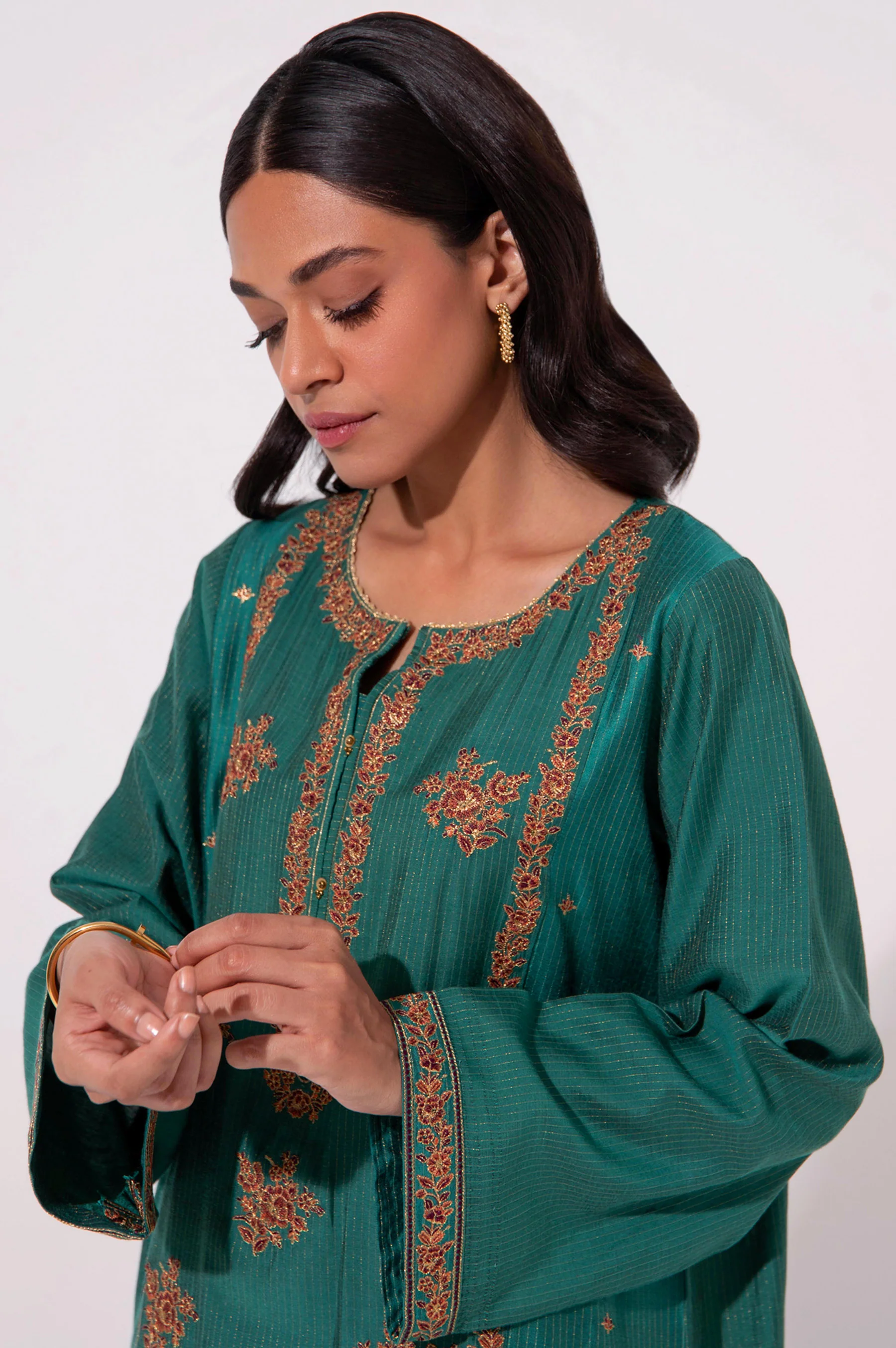 Stitched 2 Piece Cotton Silk Embroidered Suit. - Image 4