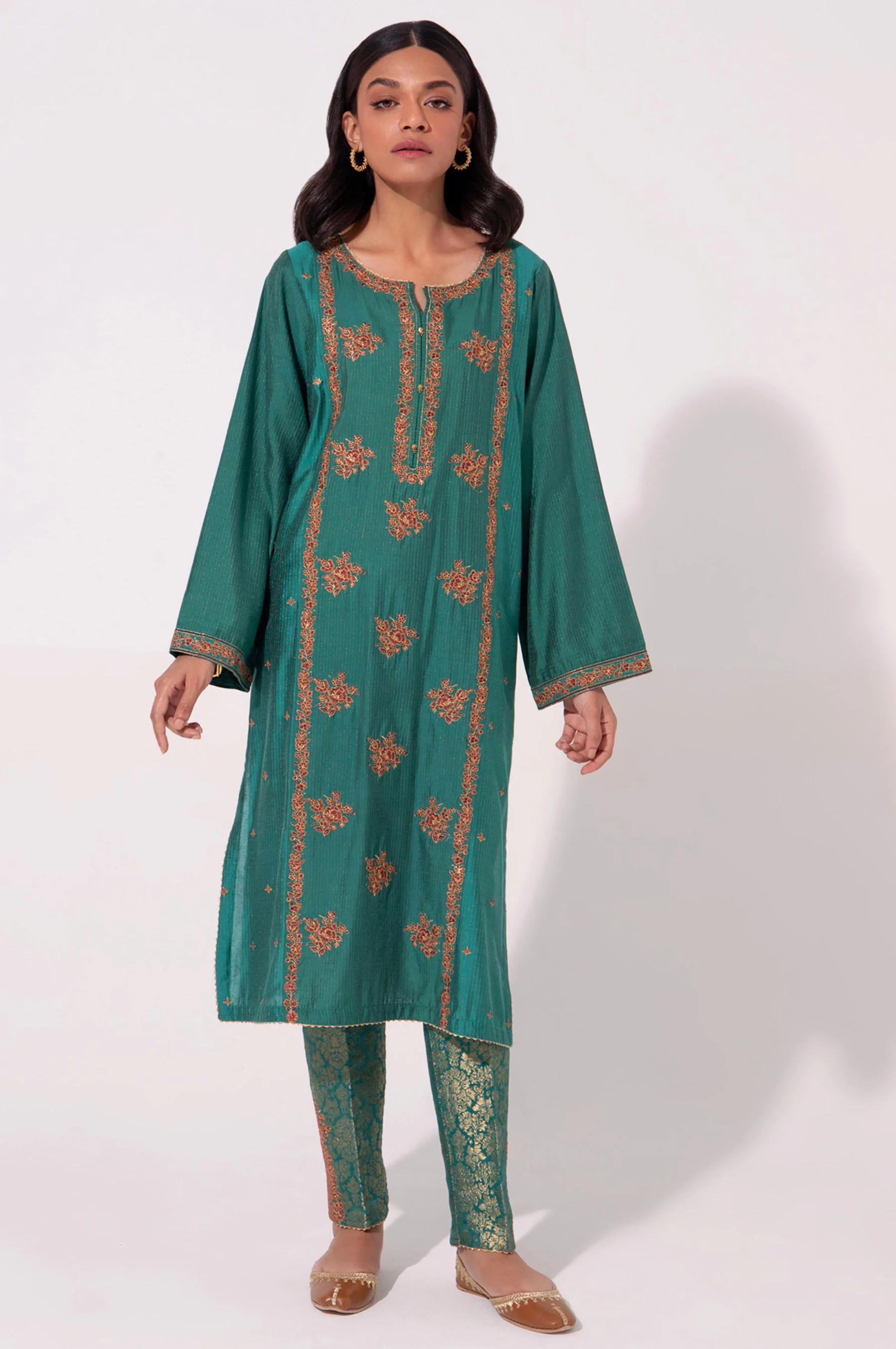 Stitched 2 Piece Cotton Silk Embroidered Suit. - Image 5