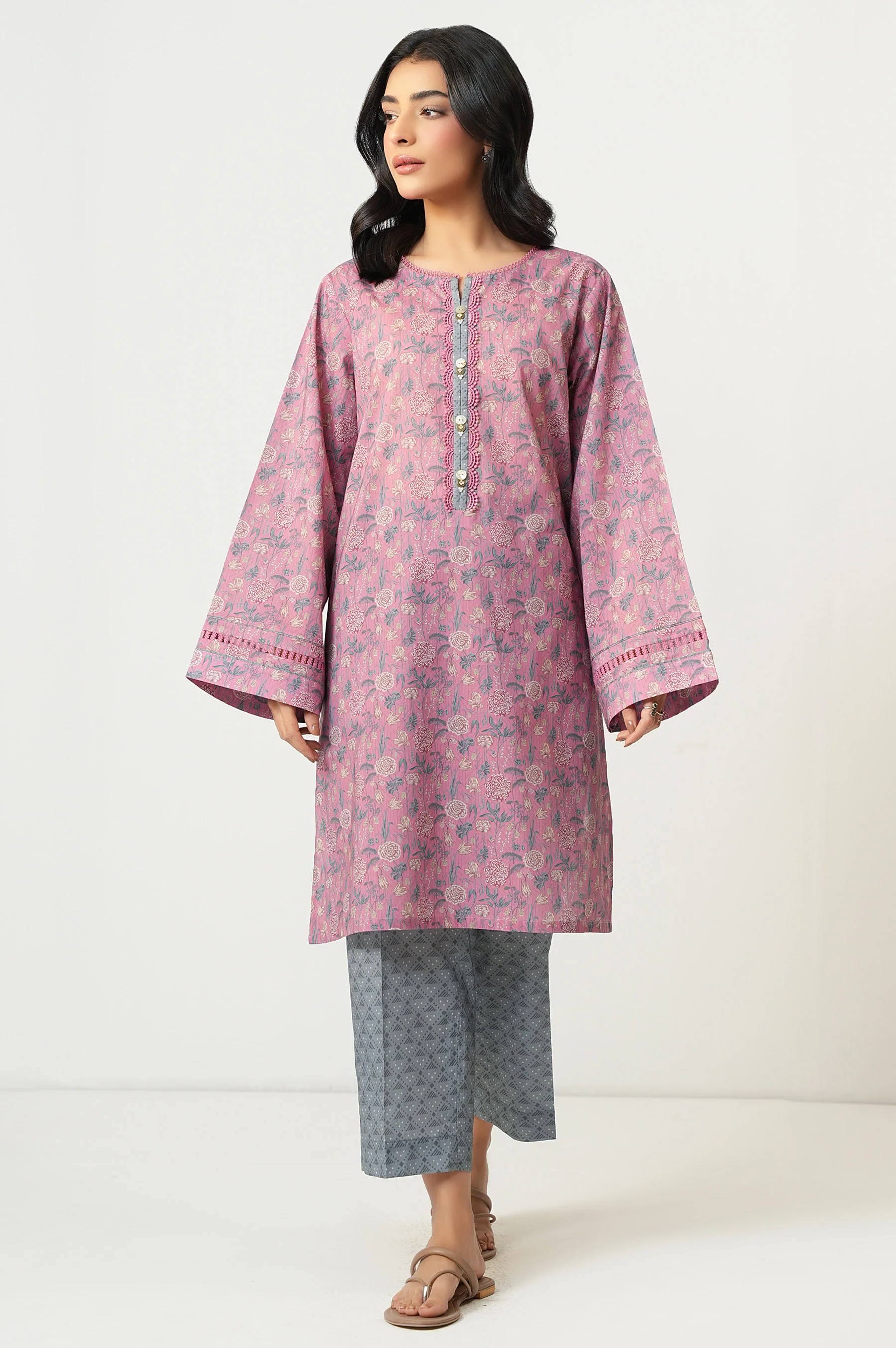 PRINTED SUIT