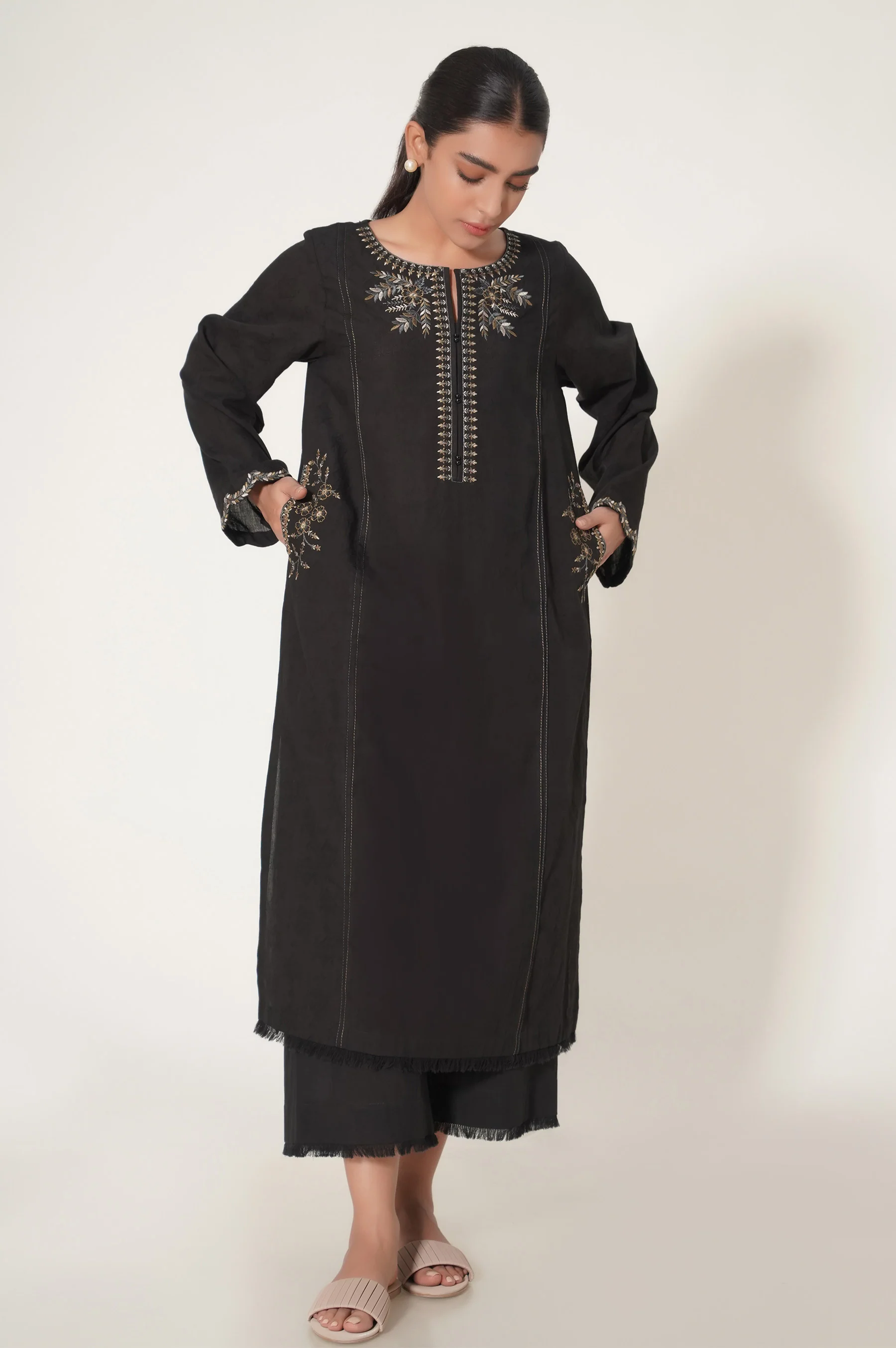 Stitched 2 Piece Dobby Embroidered Suit - Image 6