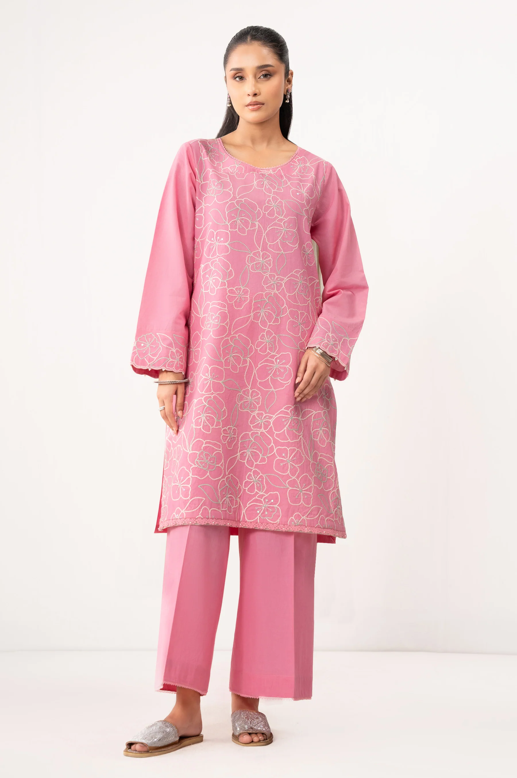STITCHED EMBROIDERED CAMBRIC SHIRT BOTTOM