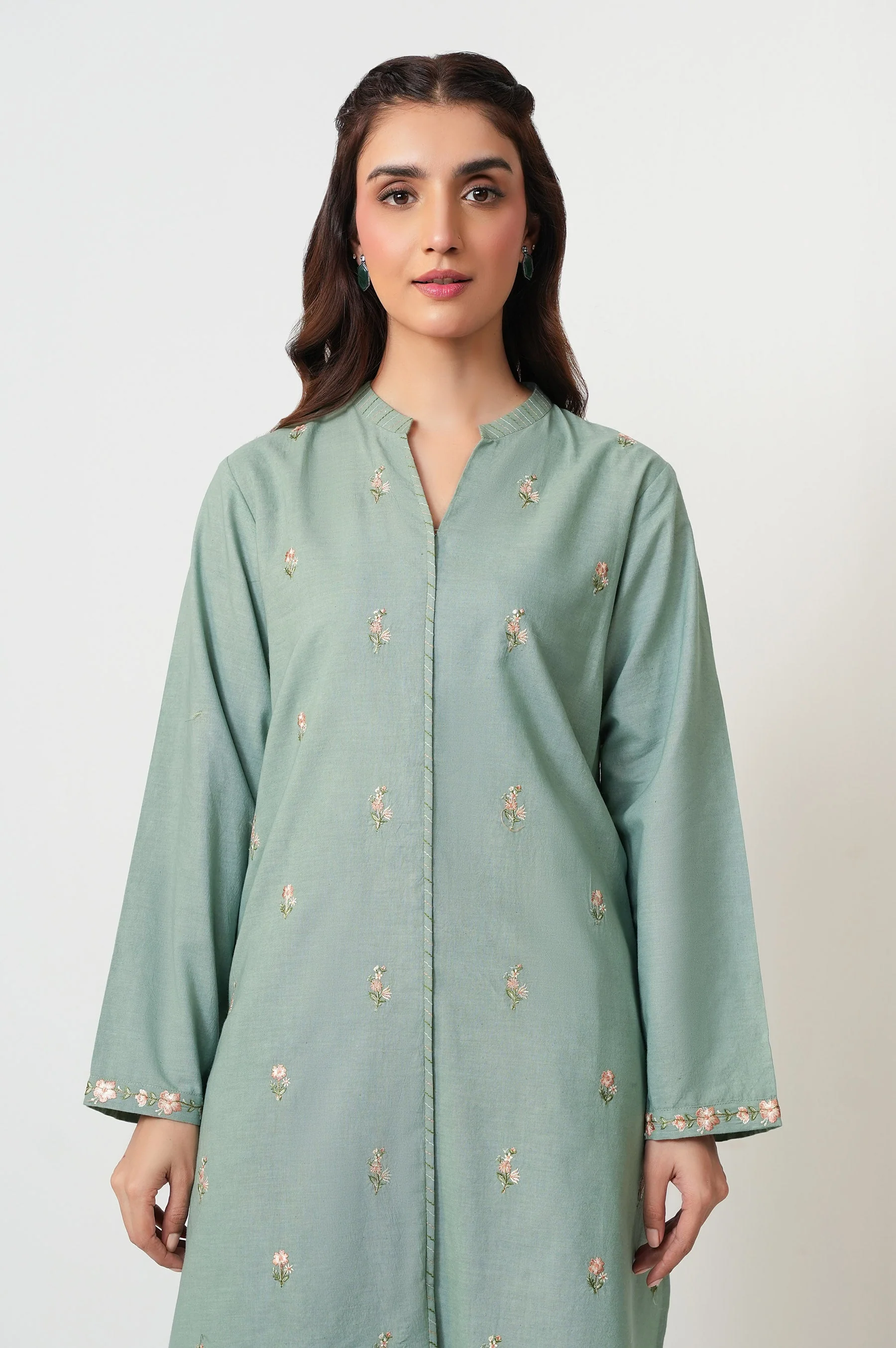 STITCHED EMBROIDERED CAMBRIC SHIRT BOTTOM (FACTORY E-OUTLET) - Image 5