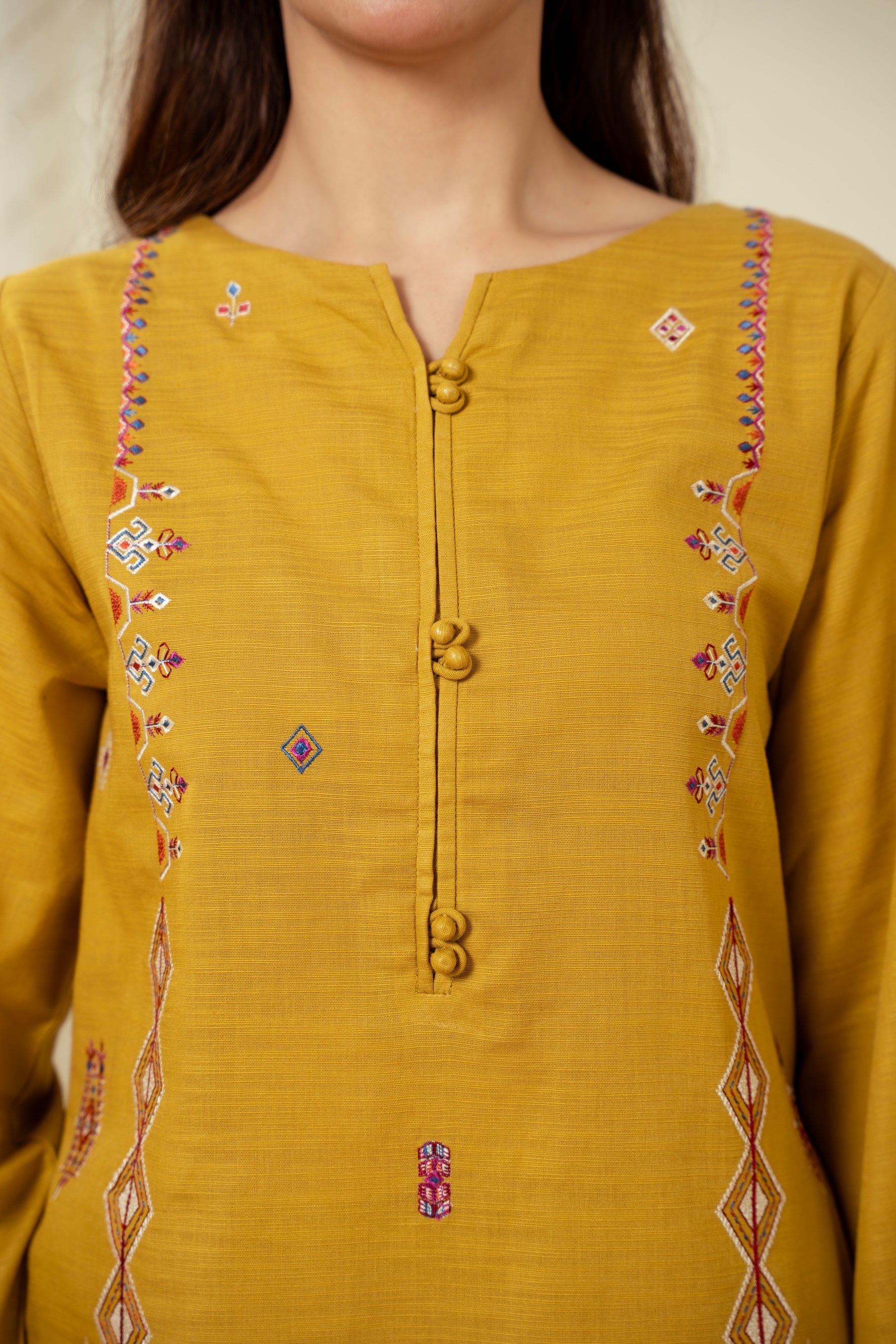 EMBROIDERED SUIT (FACTORY E-OUTLET) - Image 2