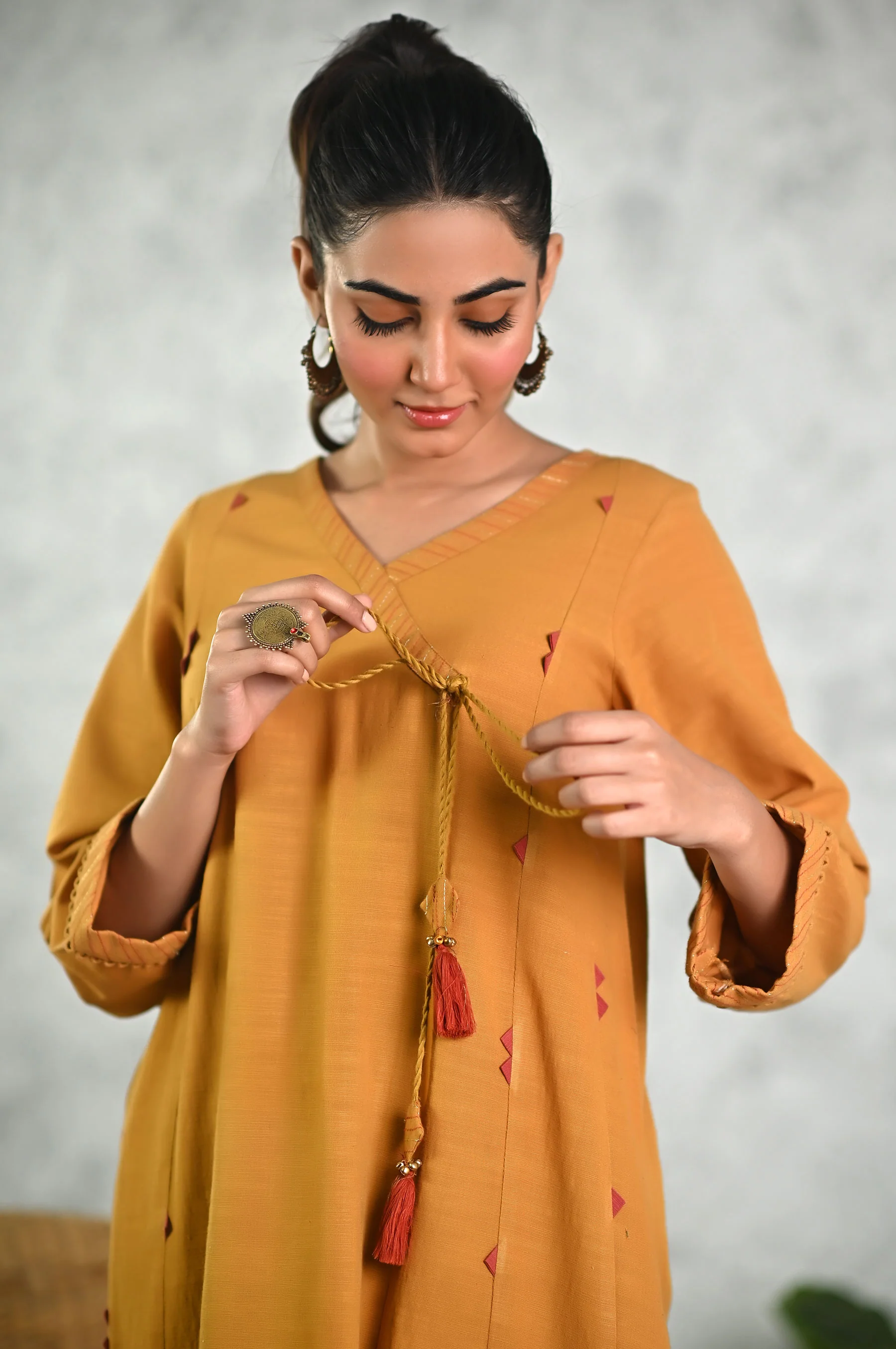Stitched 2Pc Embellished Khaddar Shirt & Bottom - Image 3