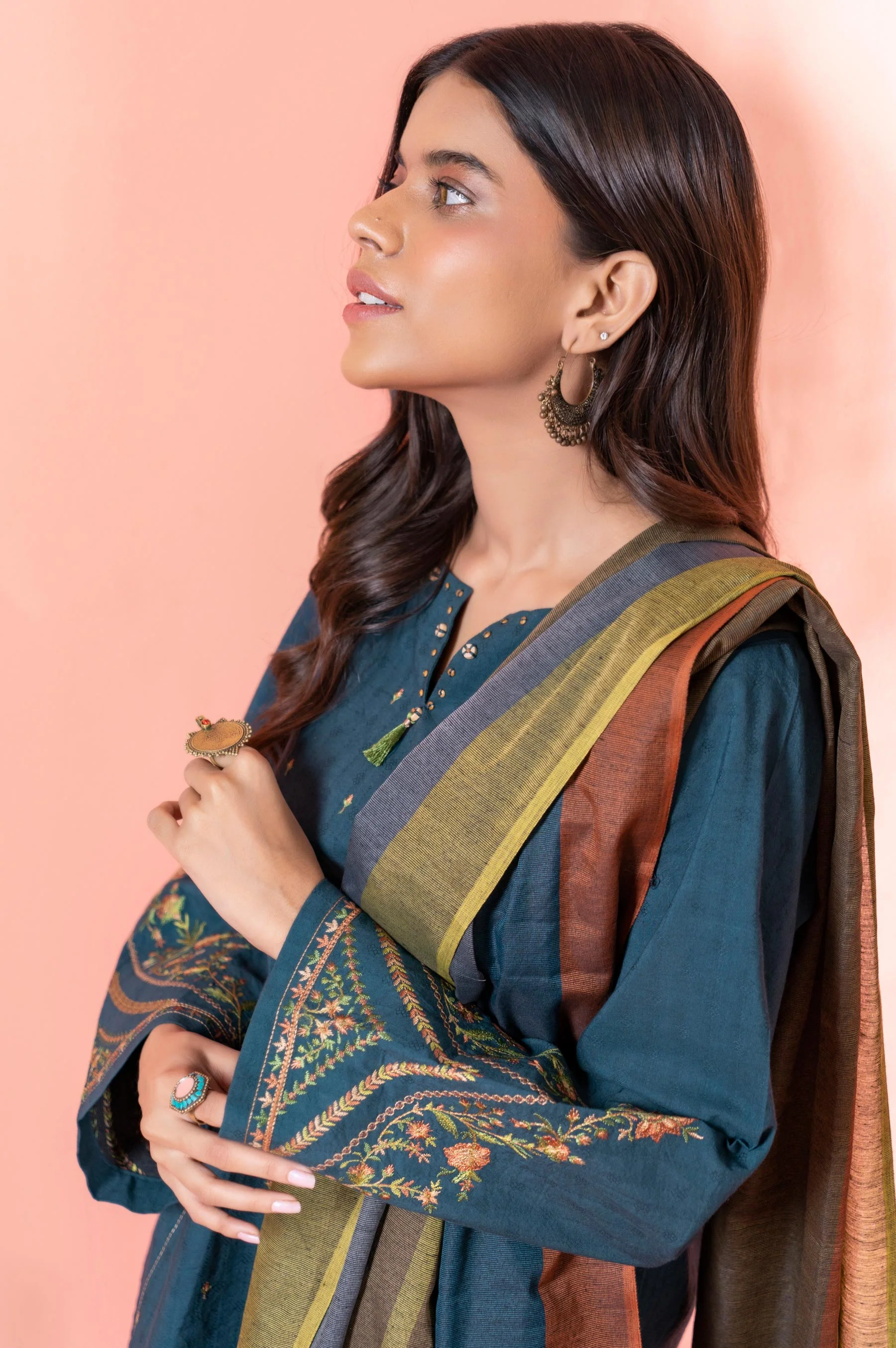 Stitched 2 Piece Embroidered Dobby Shirt With Dupatta - Image 6
