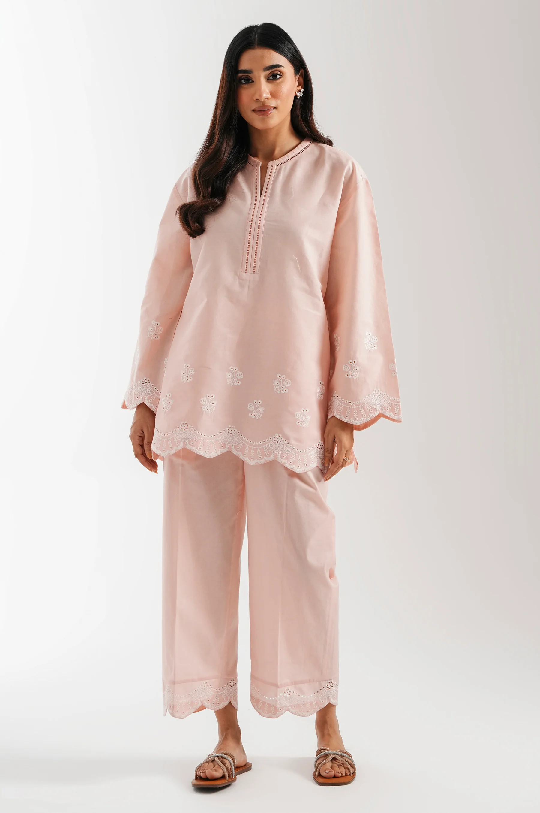 STITCHED CHIKANKARI SHIRT BOTTOM - Image 5