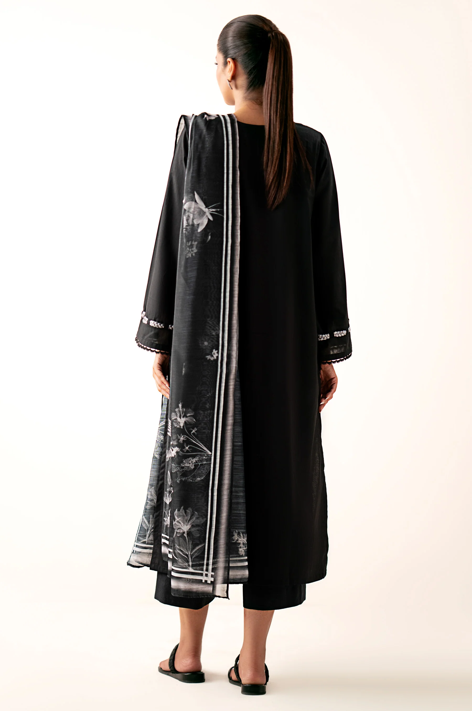 Stitched 2 Piece Embroidered Cambric Shirt With Digital Printed Dupatta - Image 4