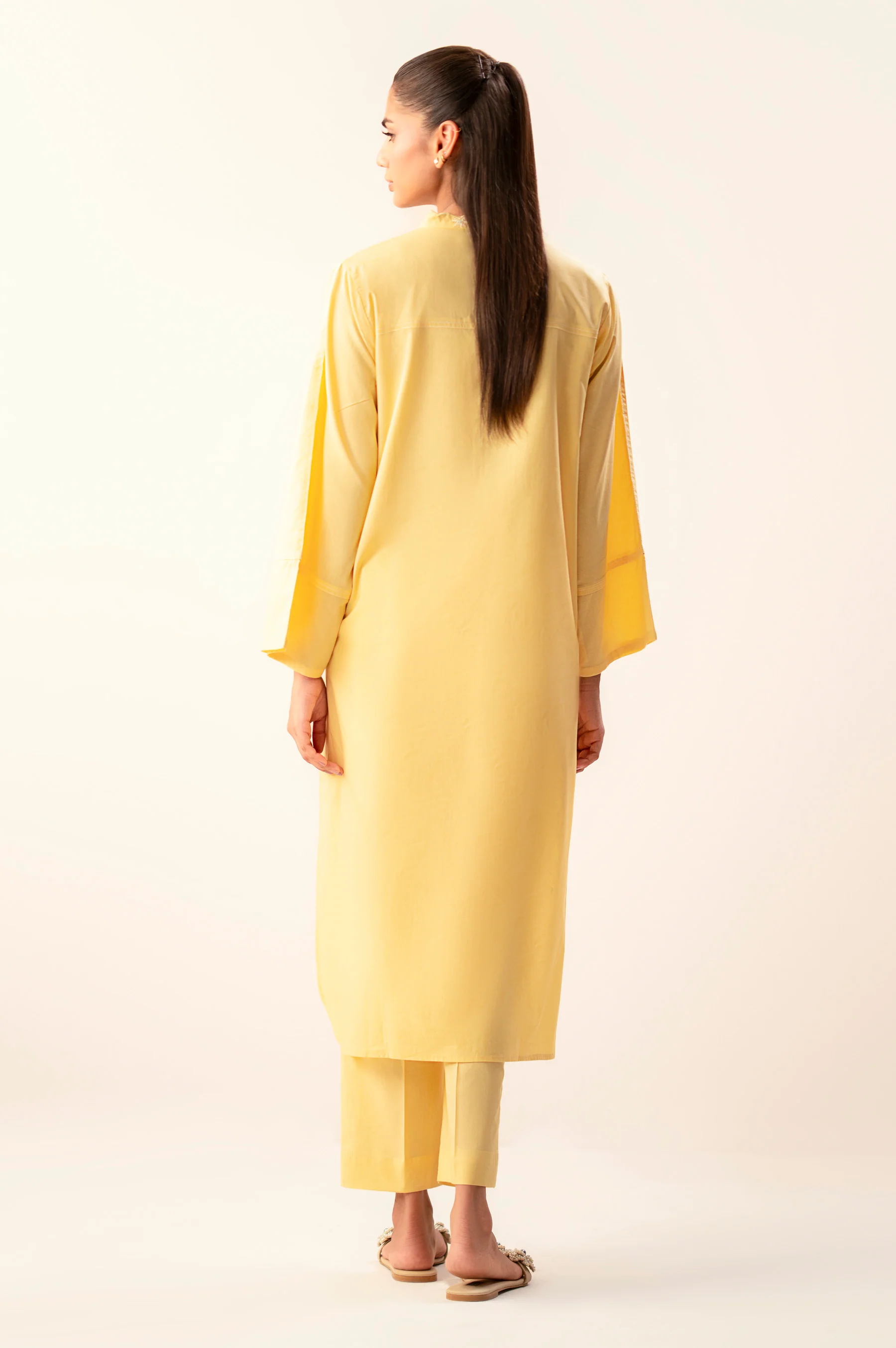 EMBROIDERED SUIT - Image 6